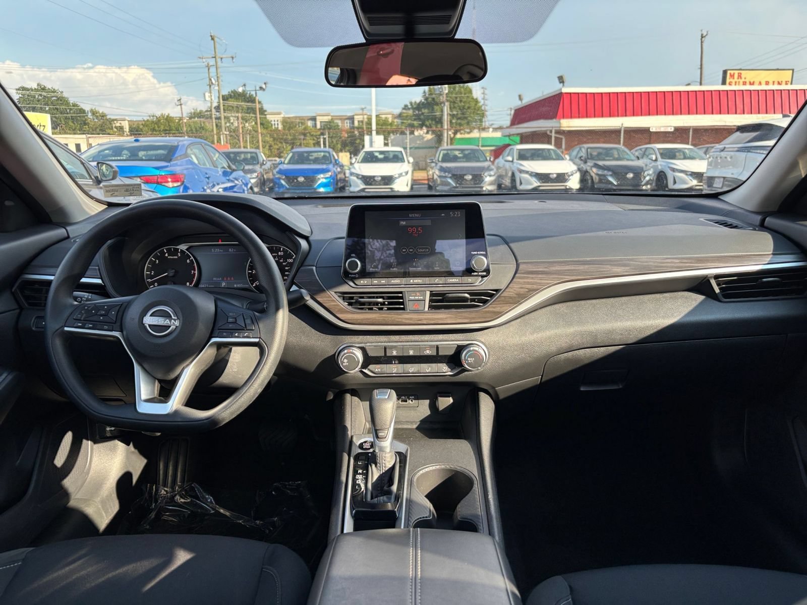 Thumbnail: 2026 Nissan Altima - 32