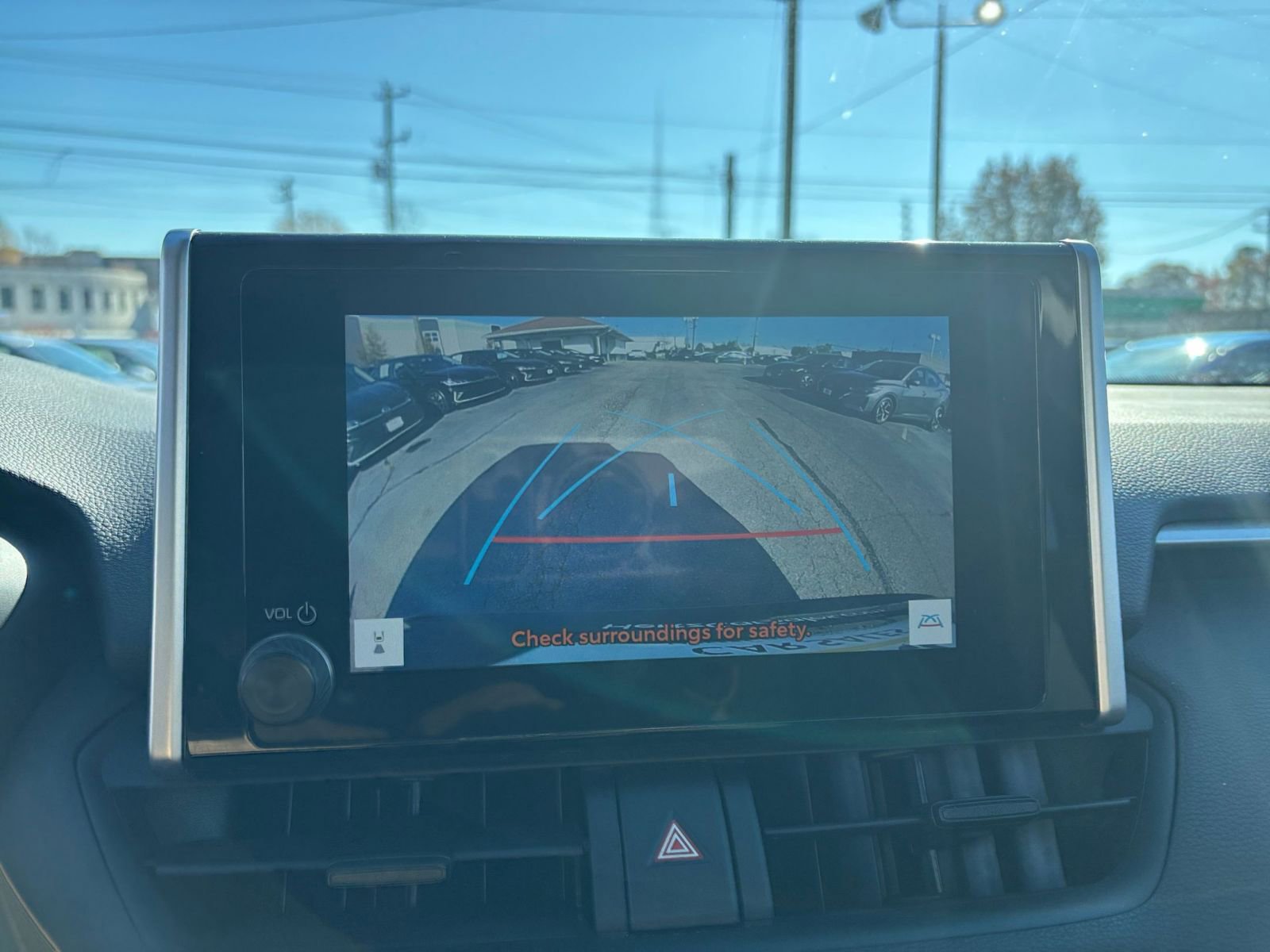 Thumbnail: 2025 Toyota RAV4 - 17