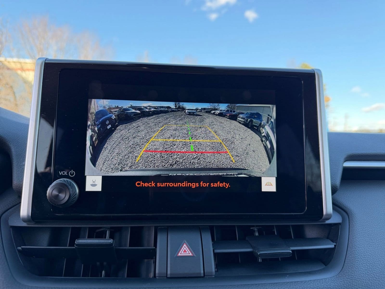 Thumbnail: 2025 Toyota RAV4 - 17