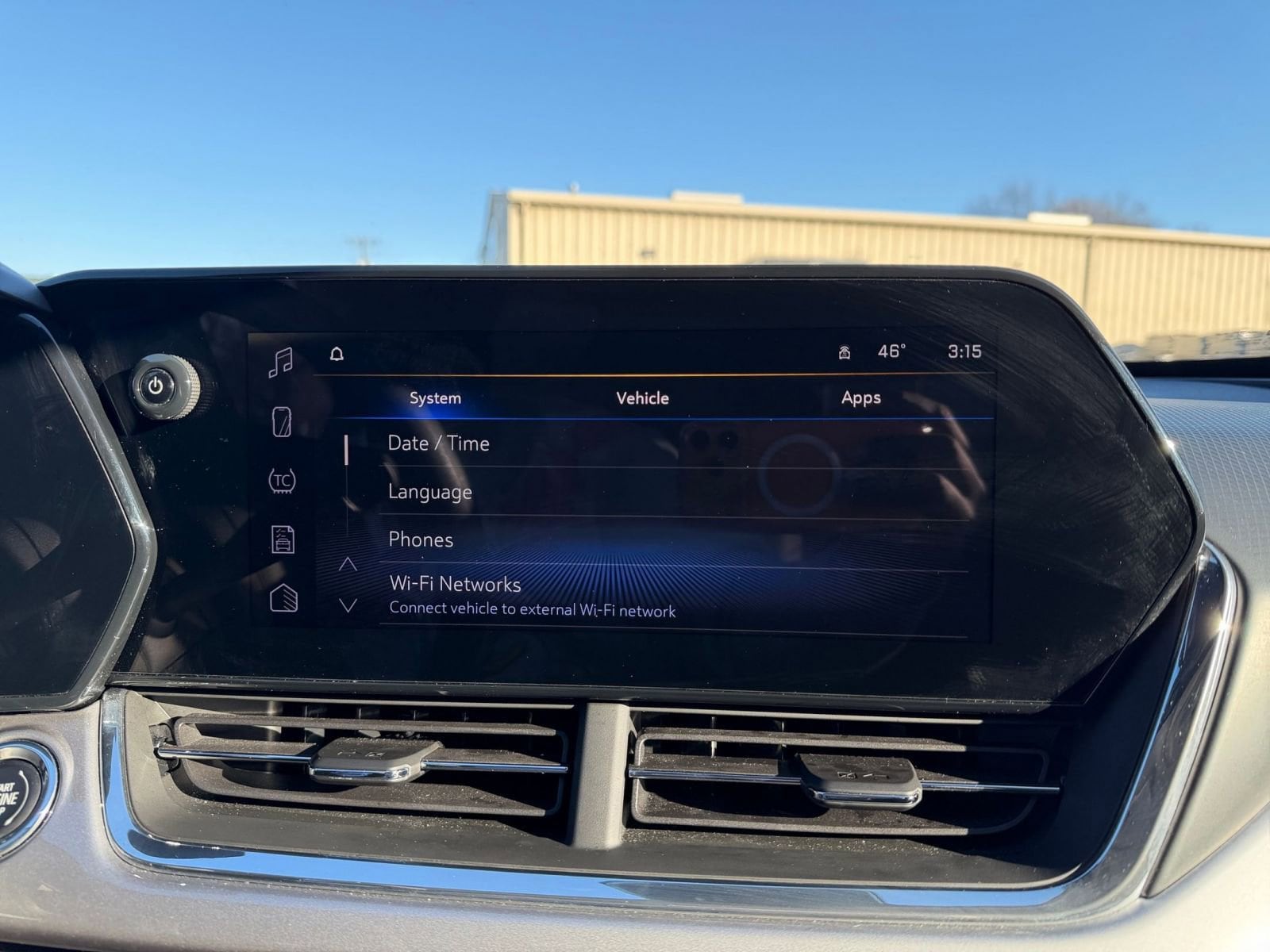 Thumbnail: 2025 Chevrolet Trax - 17