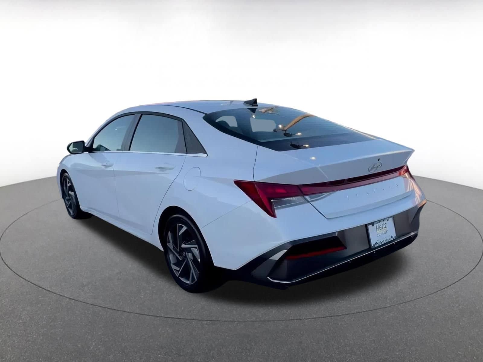 Thumbnail: 2025 Hyundai Elantra - 11