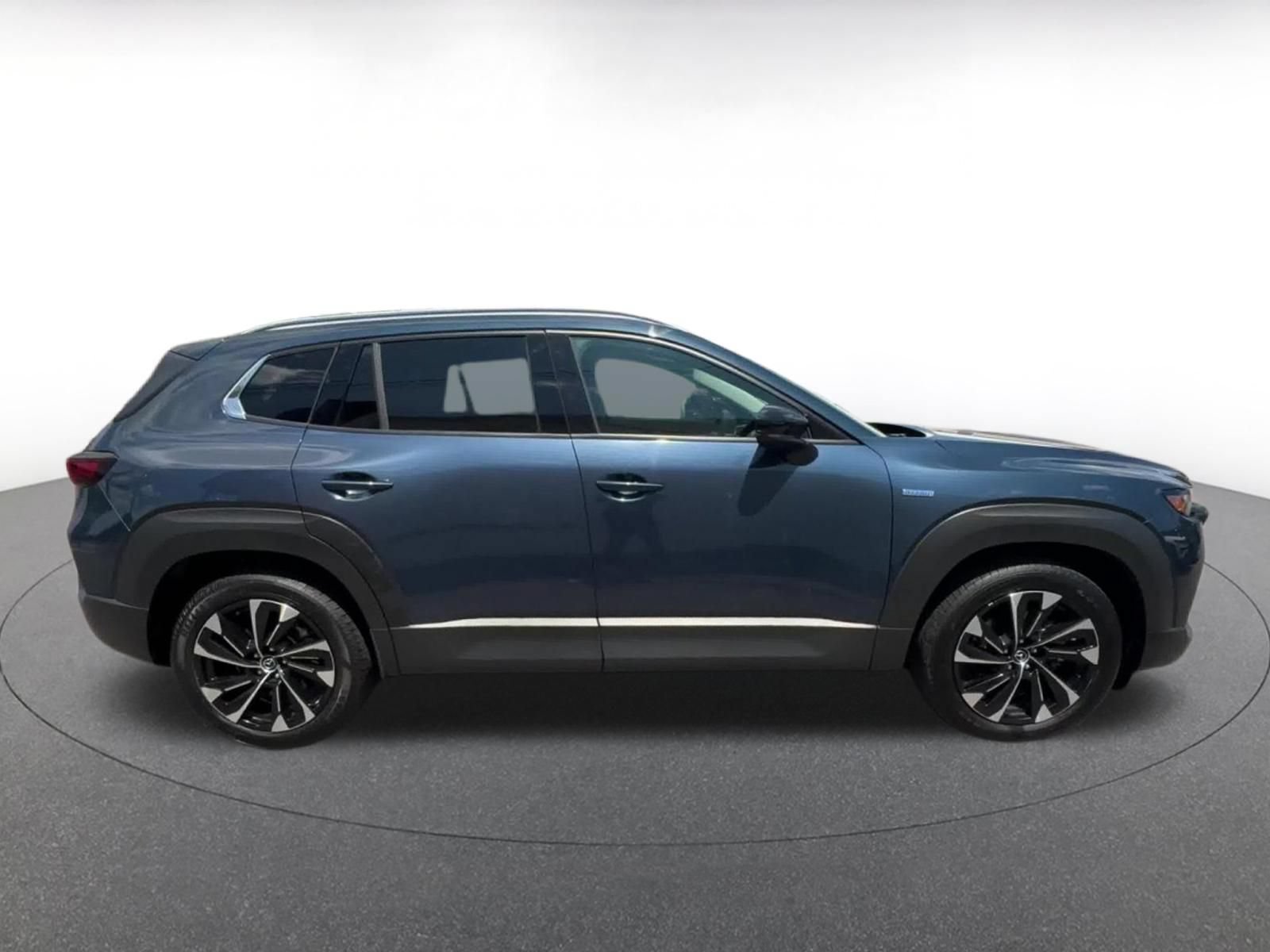 Thumbnail: 2025 Mazda CX-50 - 16