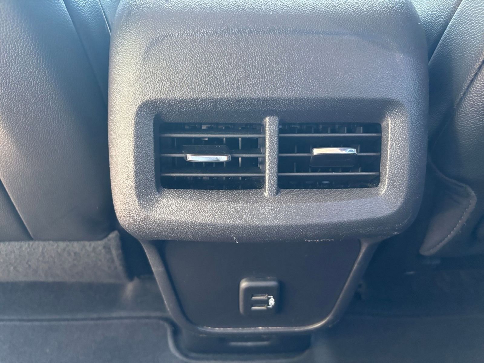 Thumbnail: 2024 GMC Terrain - 25