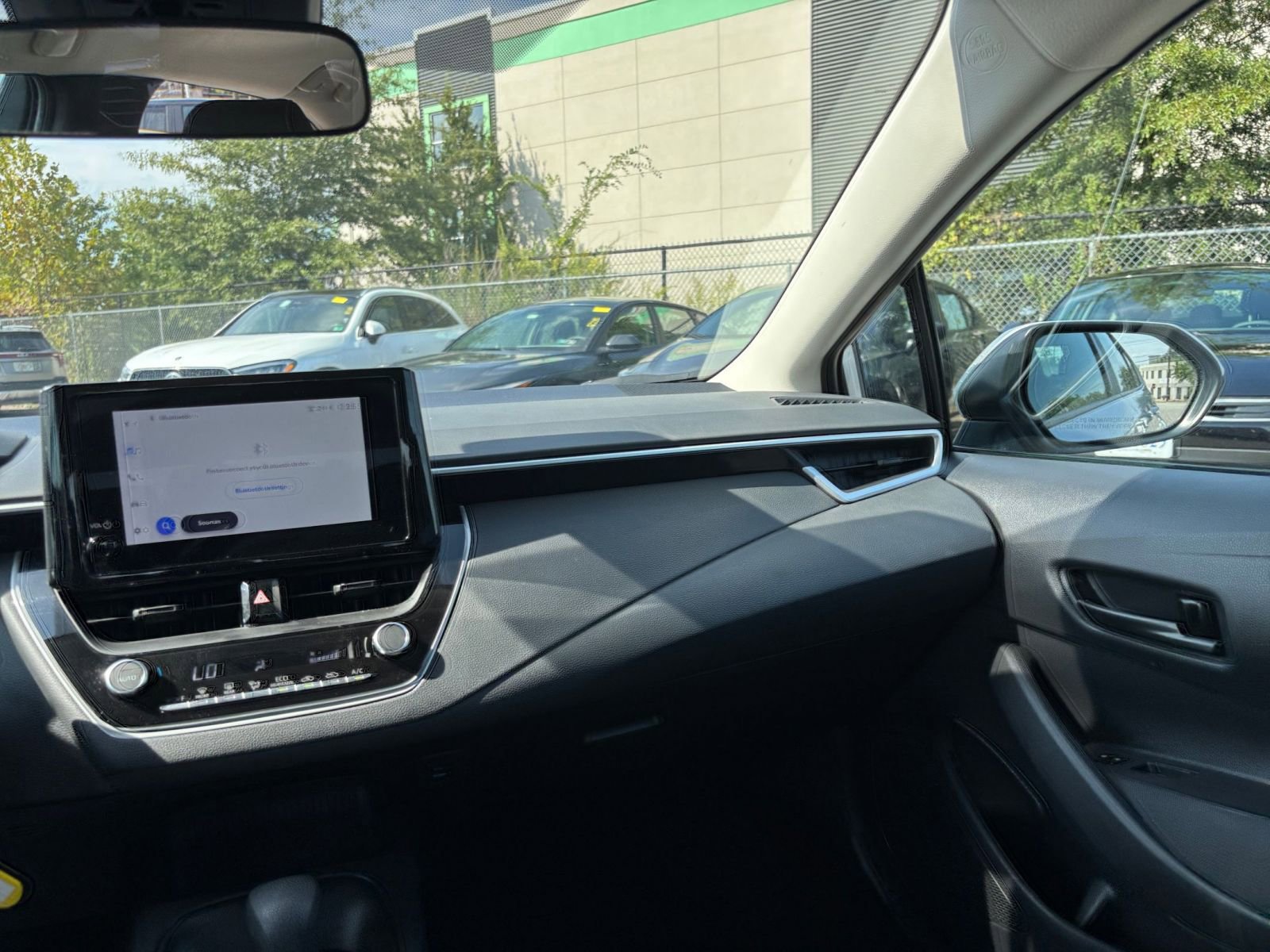 Thumbnail: 2024 Toyota Corolla - 33