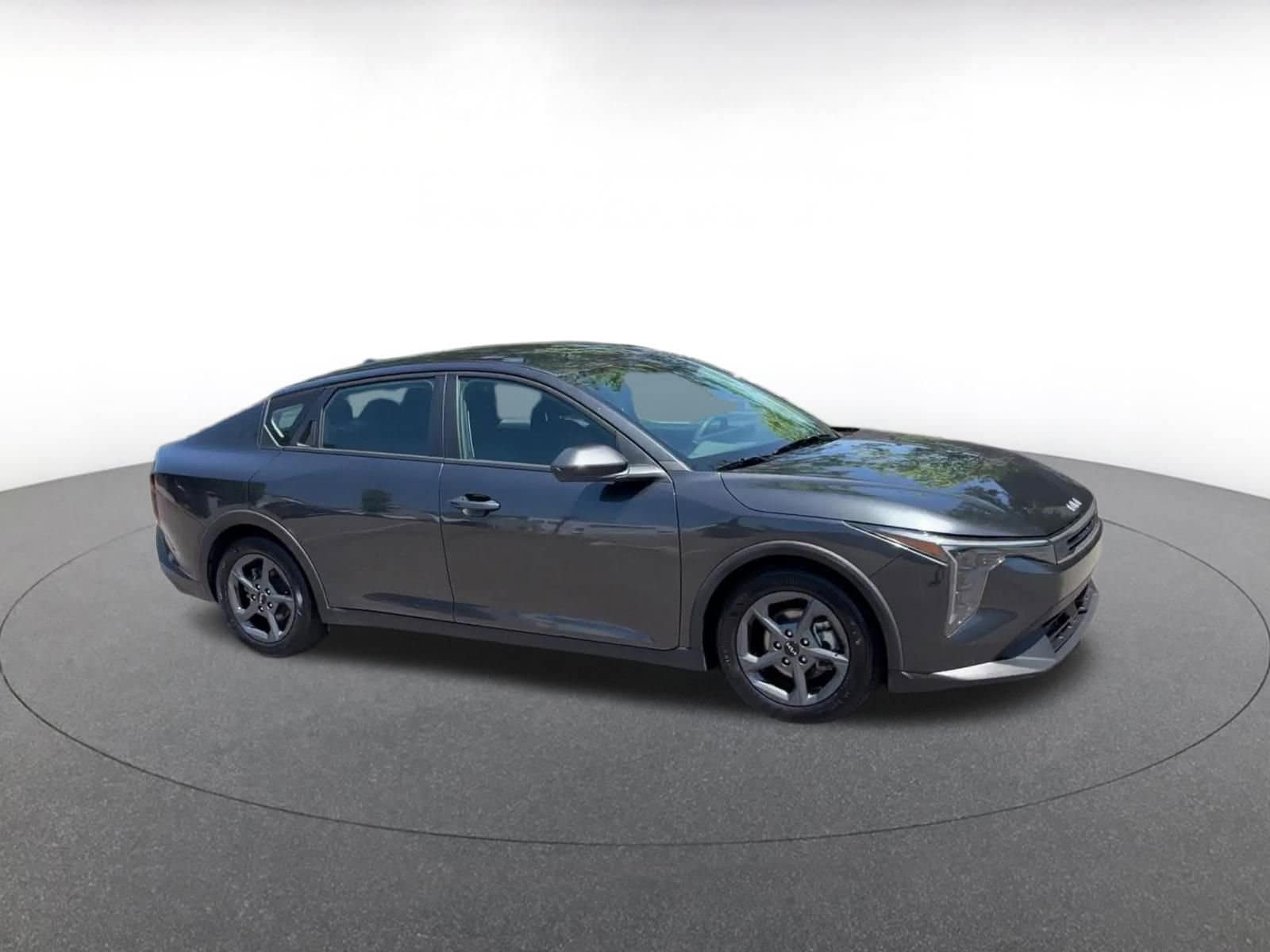 Thumbnail: 2025 Kia K4 - 2