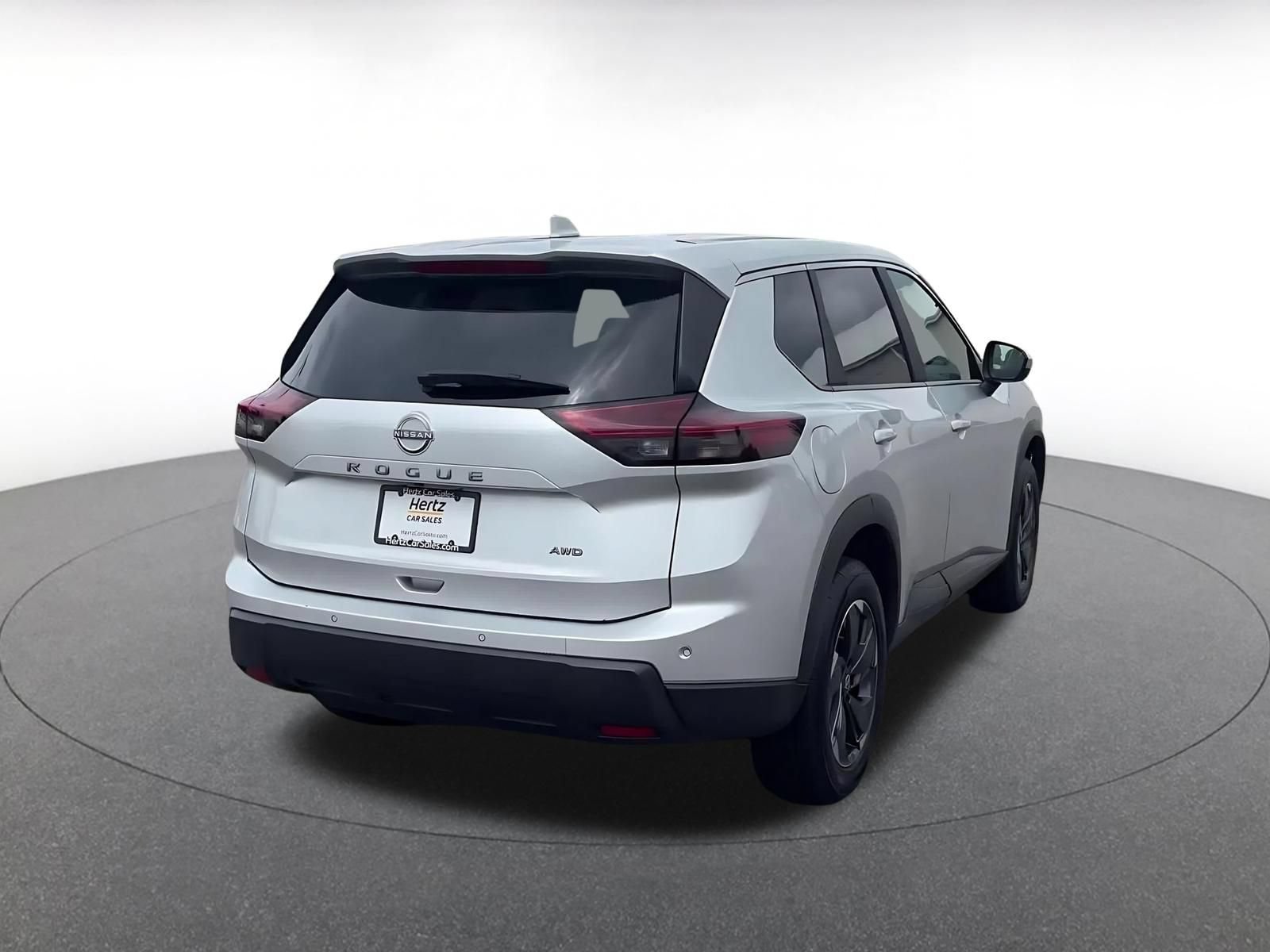 Thumbnail: 2025 Nissan Rogue - 11