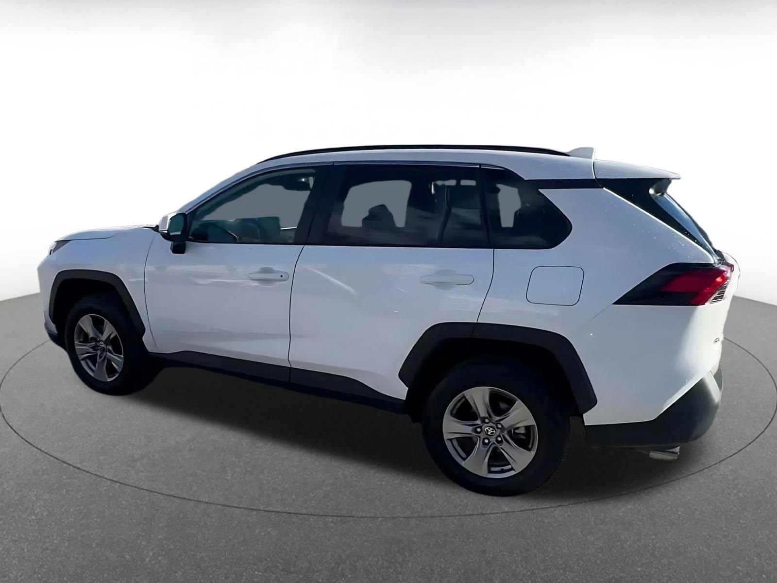 Thumbnail: 2025 Toyota RAV4 - 9