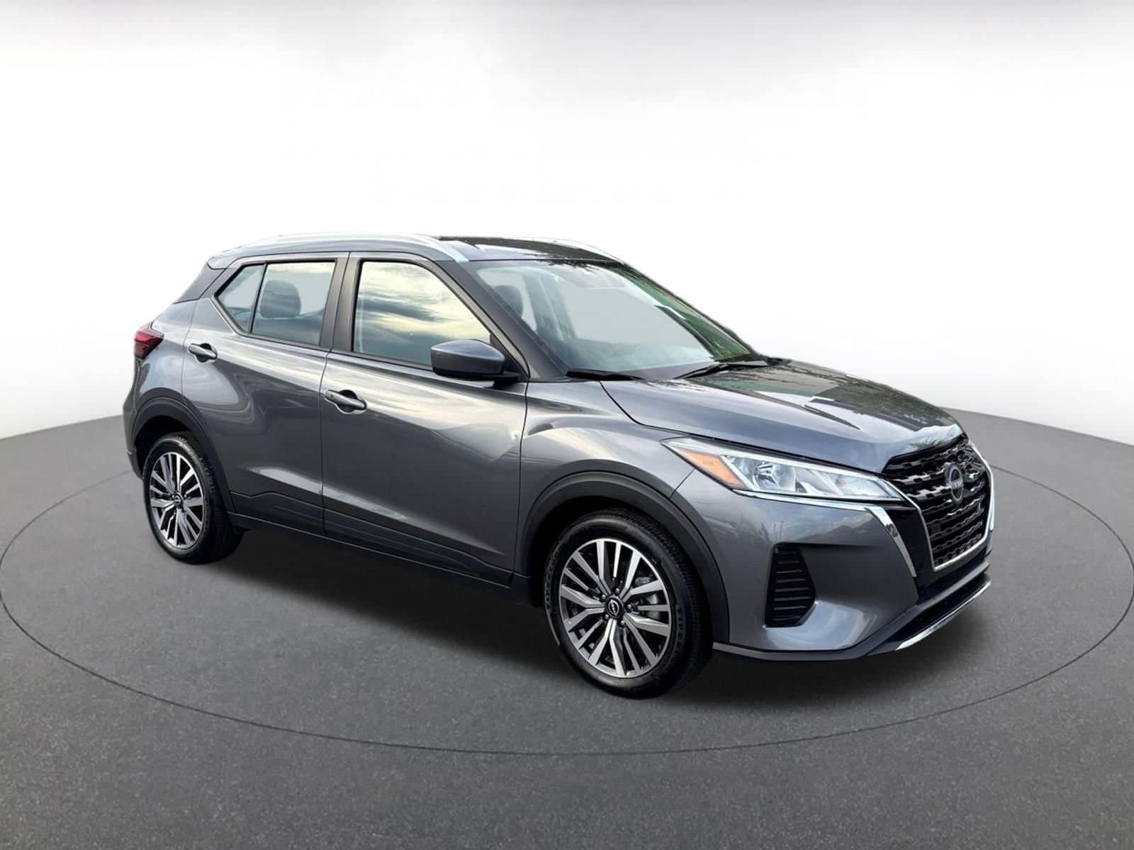 2024 Nissan Kicks
