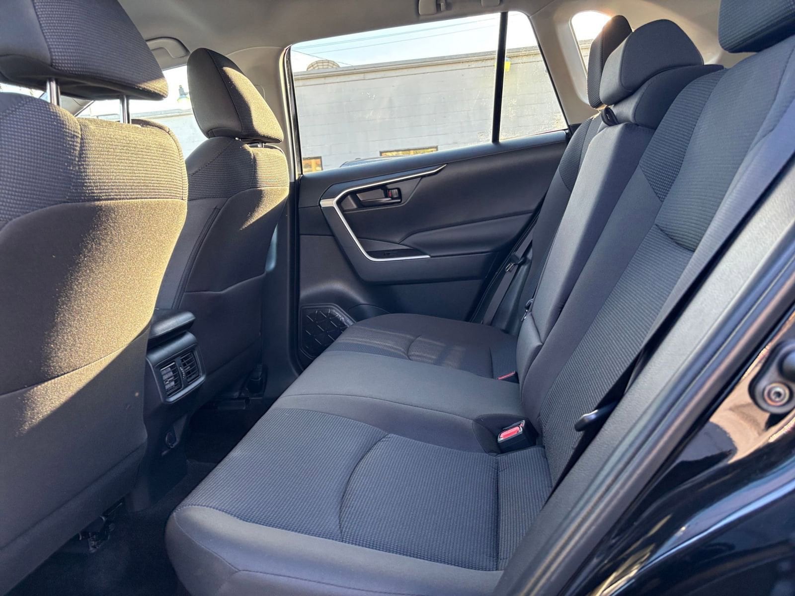 Thumbnail: 2025 Toyota RAV4 - 24