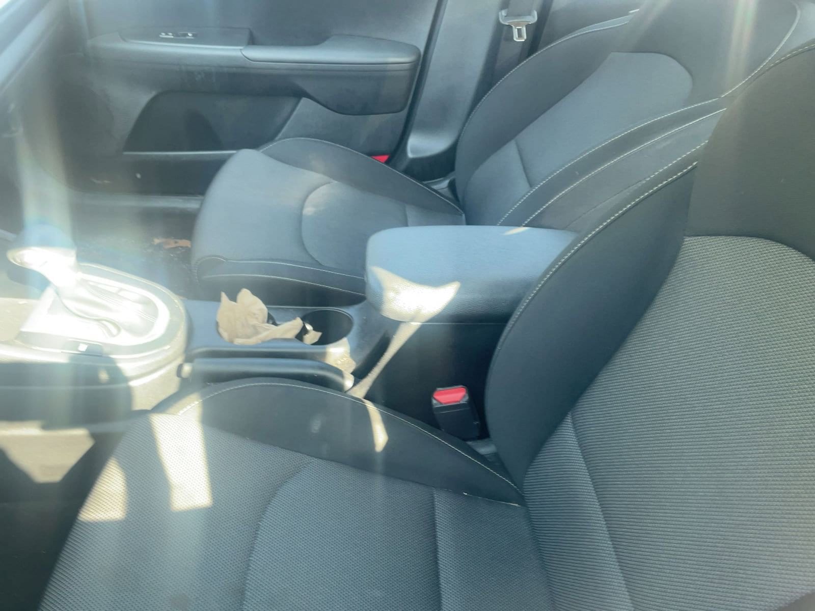 Thumbnail: 2024 Kia Forte - 8