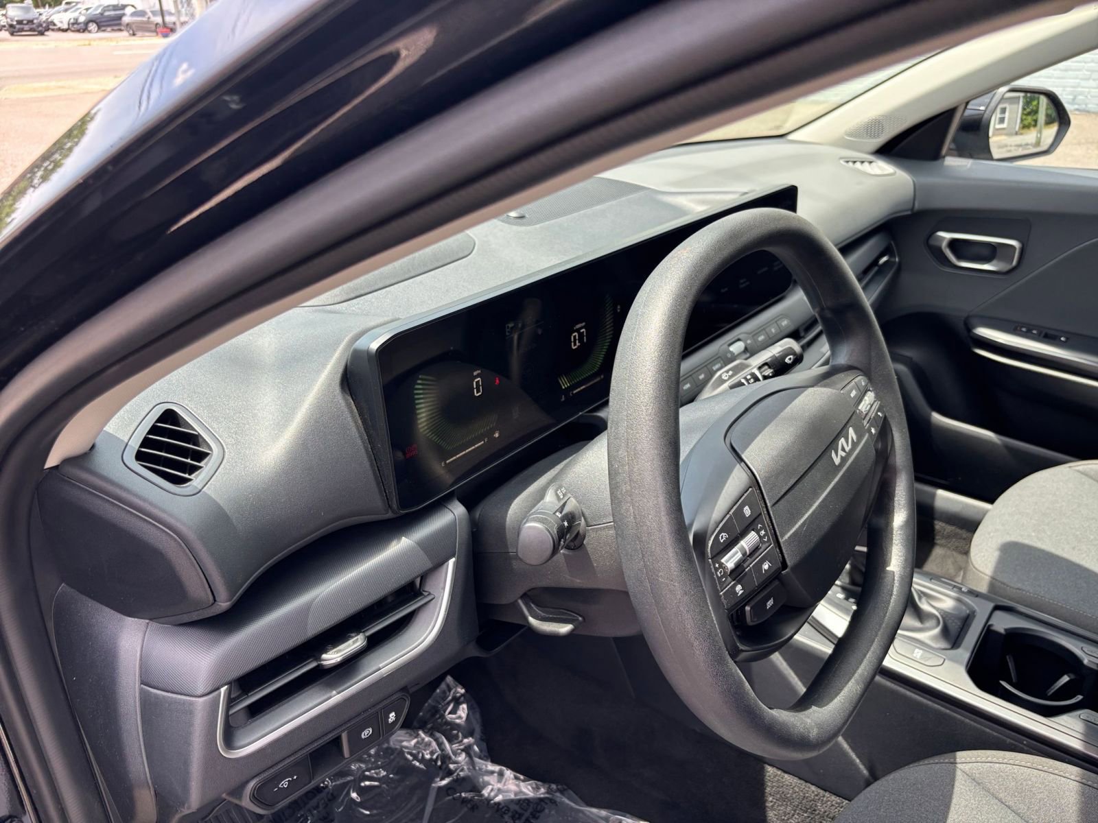 Thumbnail: 2025 Kia K4 - 34