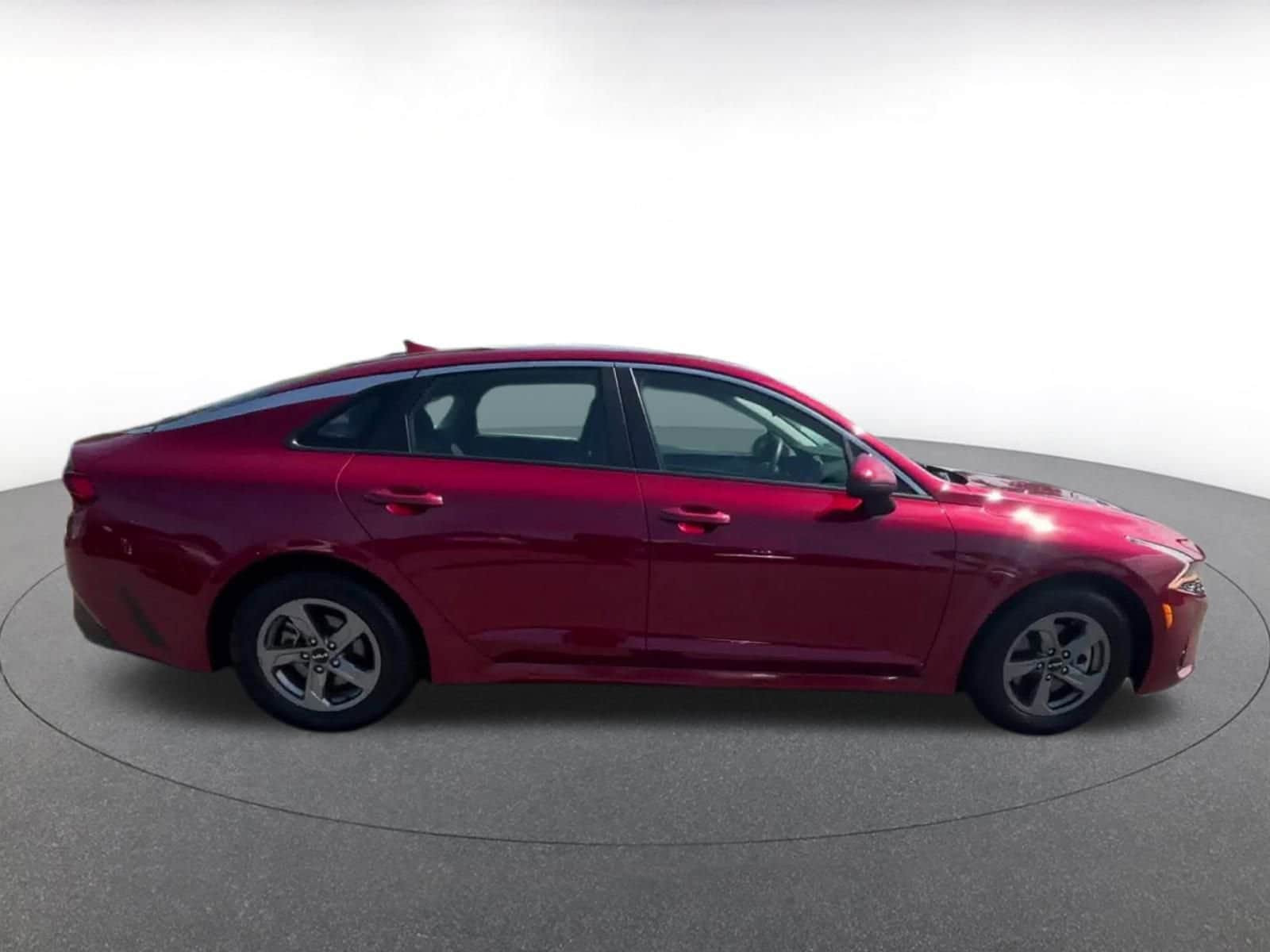 Thumbnail: 2023 Kia K5 - 16