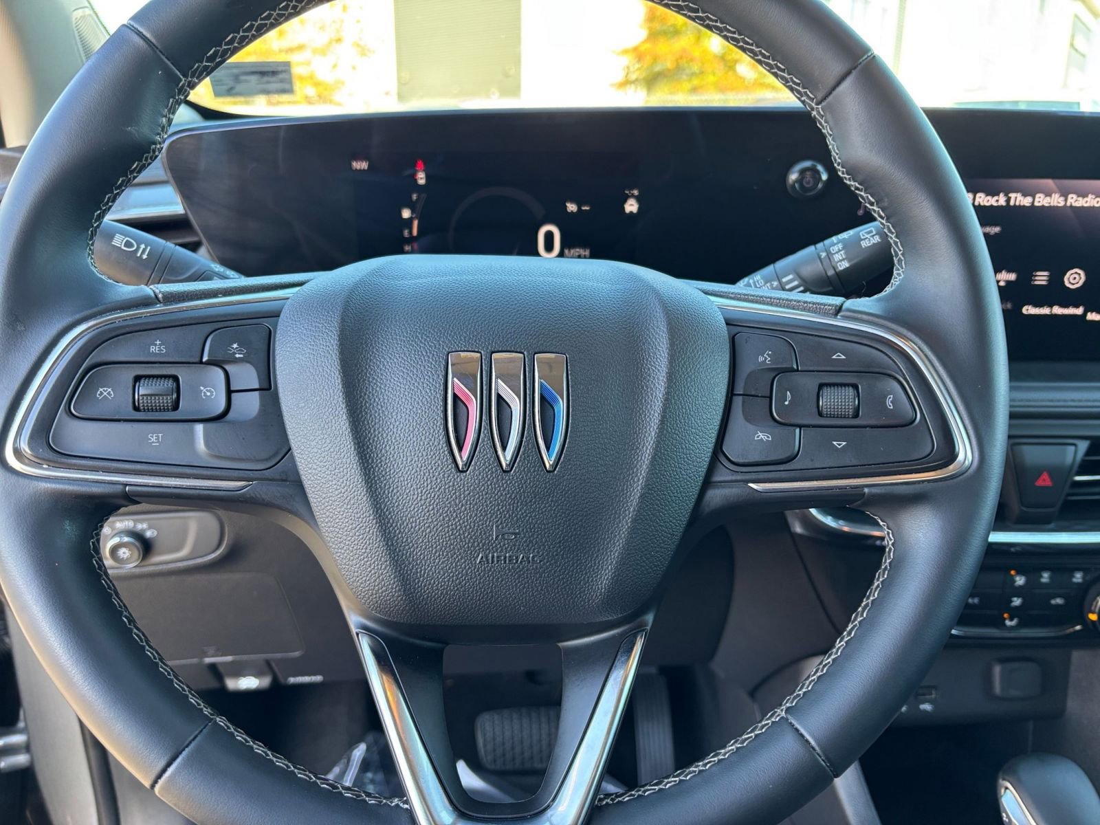 Thumbnail: 2025 Buick Encore GX - 25