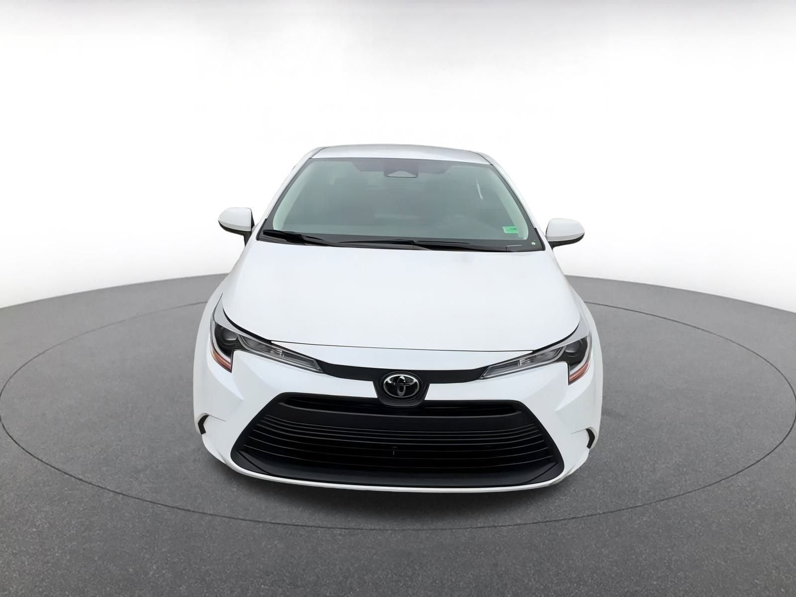 Thumbnail: 2025 Toyota Corolla - 4