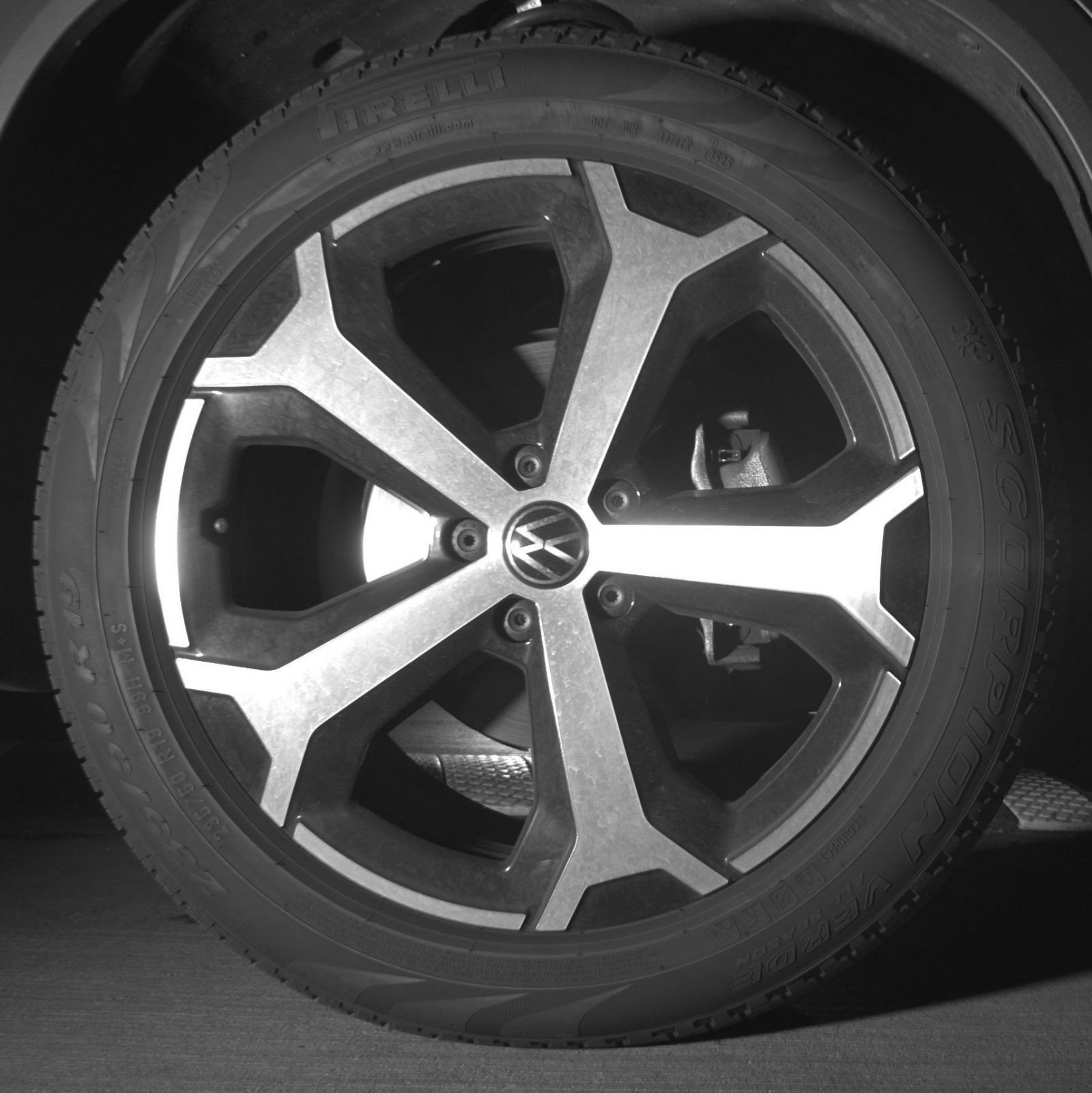 Thumbnail: 2026 Volkswagen Tiguan - 15