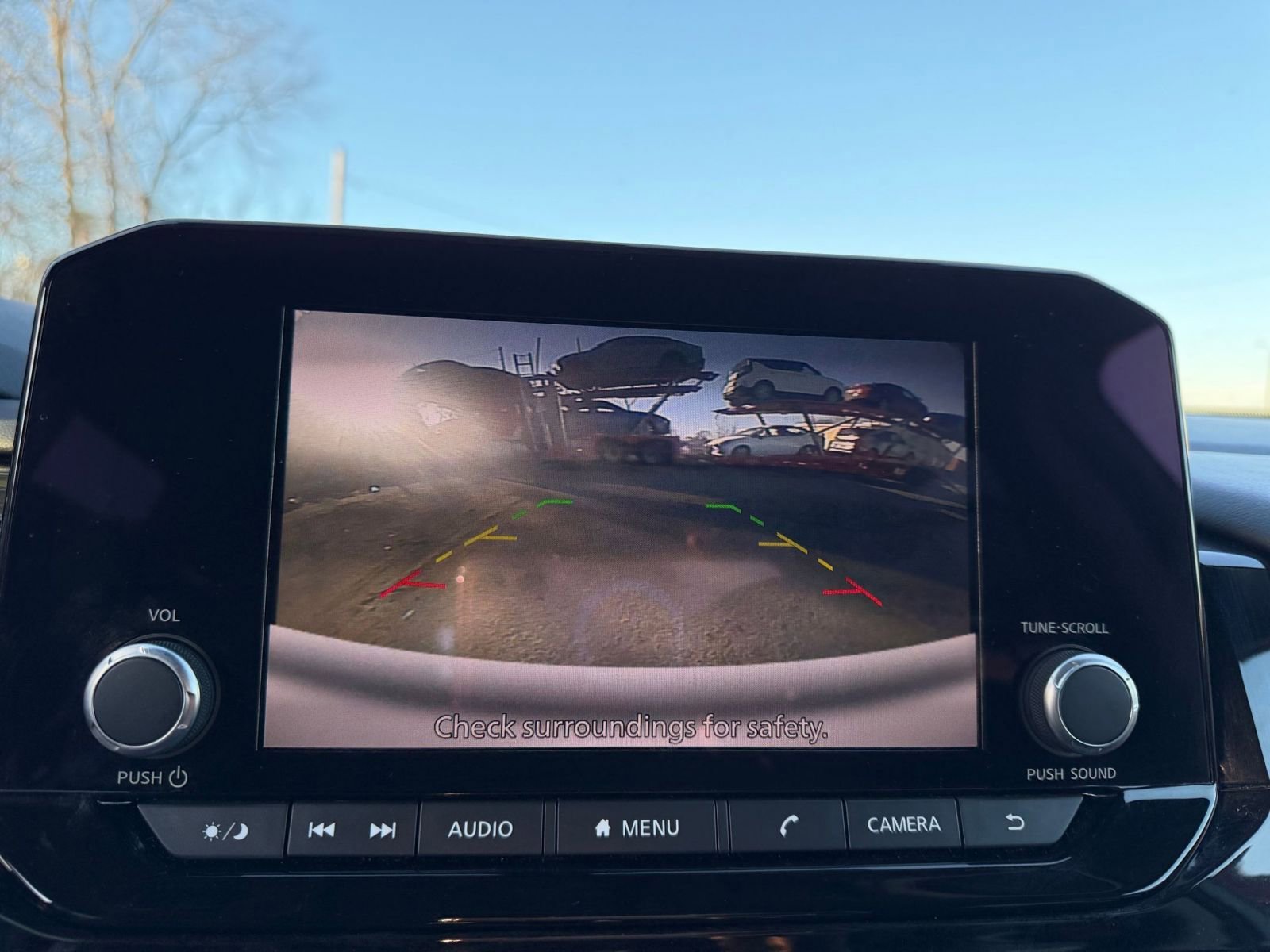 Thumbnail: 2025 Nissan Pathfinder - 25