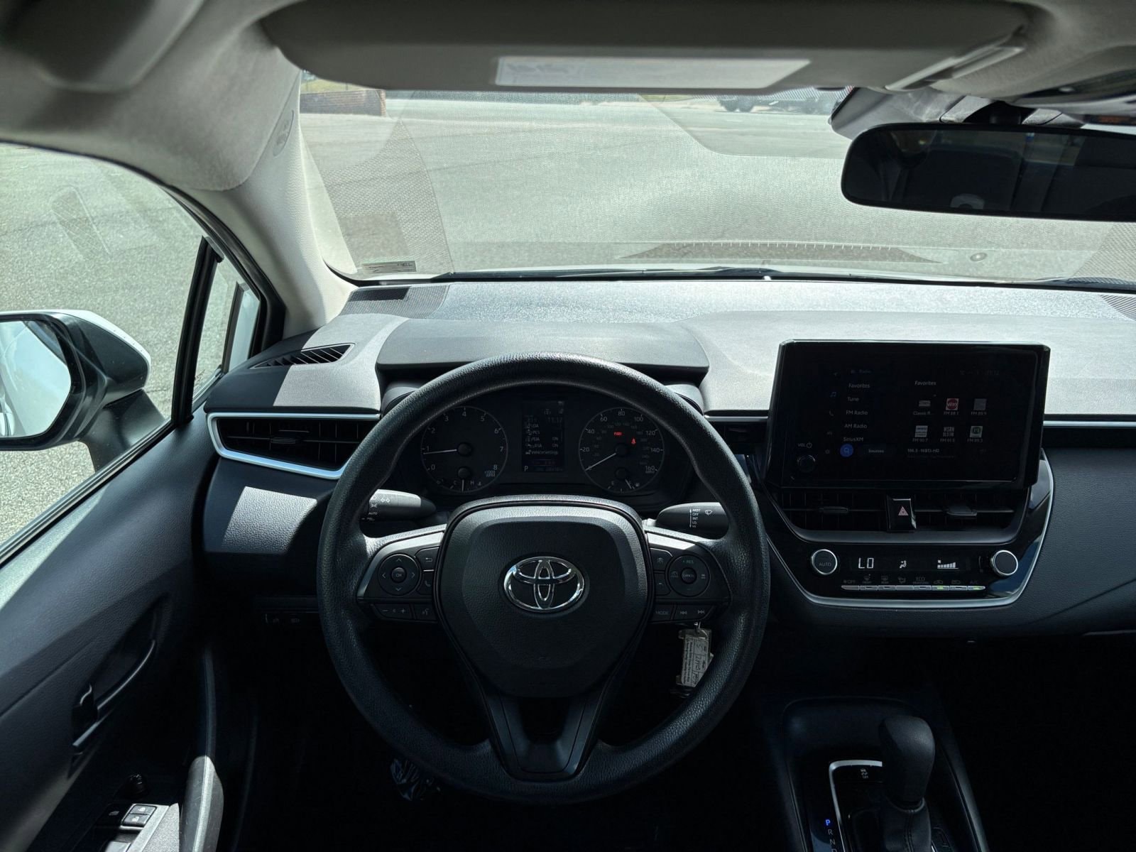 Thumbnail: 2024 Toyota Corolla - 32