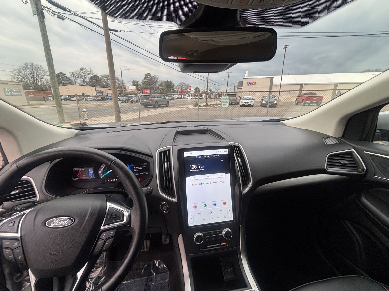 Thumbnail: 2024 Ford Edge - 33