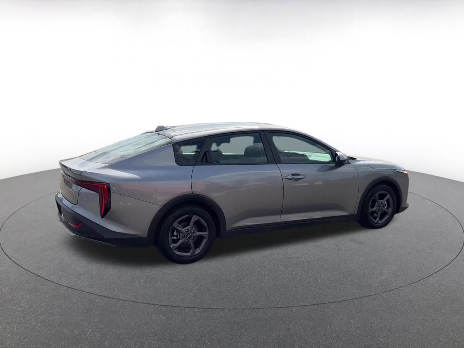 Thumbnail: 2025 Kia K4 - 14