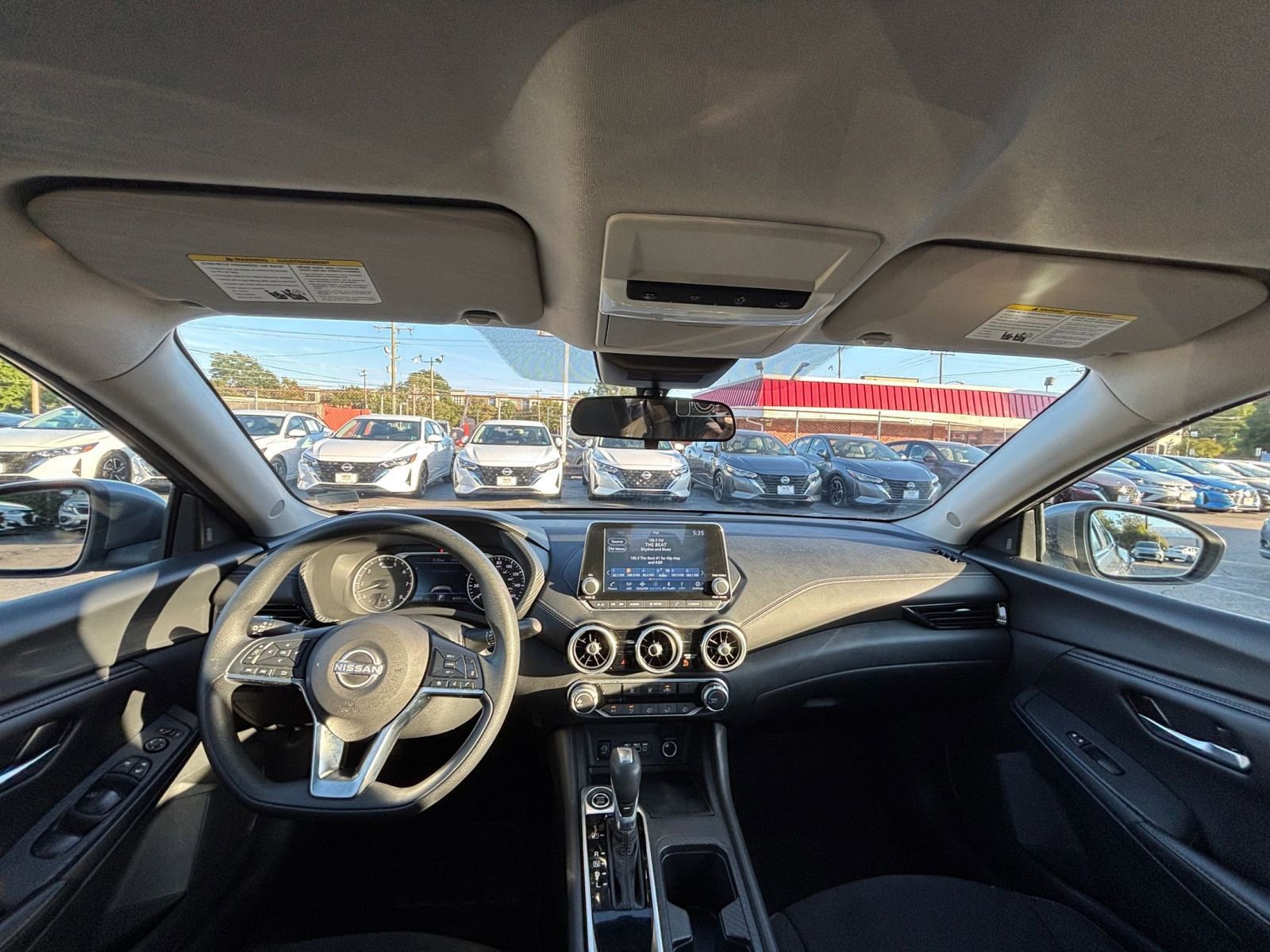 Thumbnail: 2024 Nissan Sentra - 31