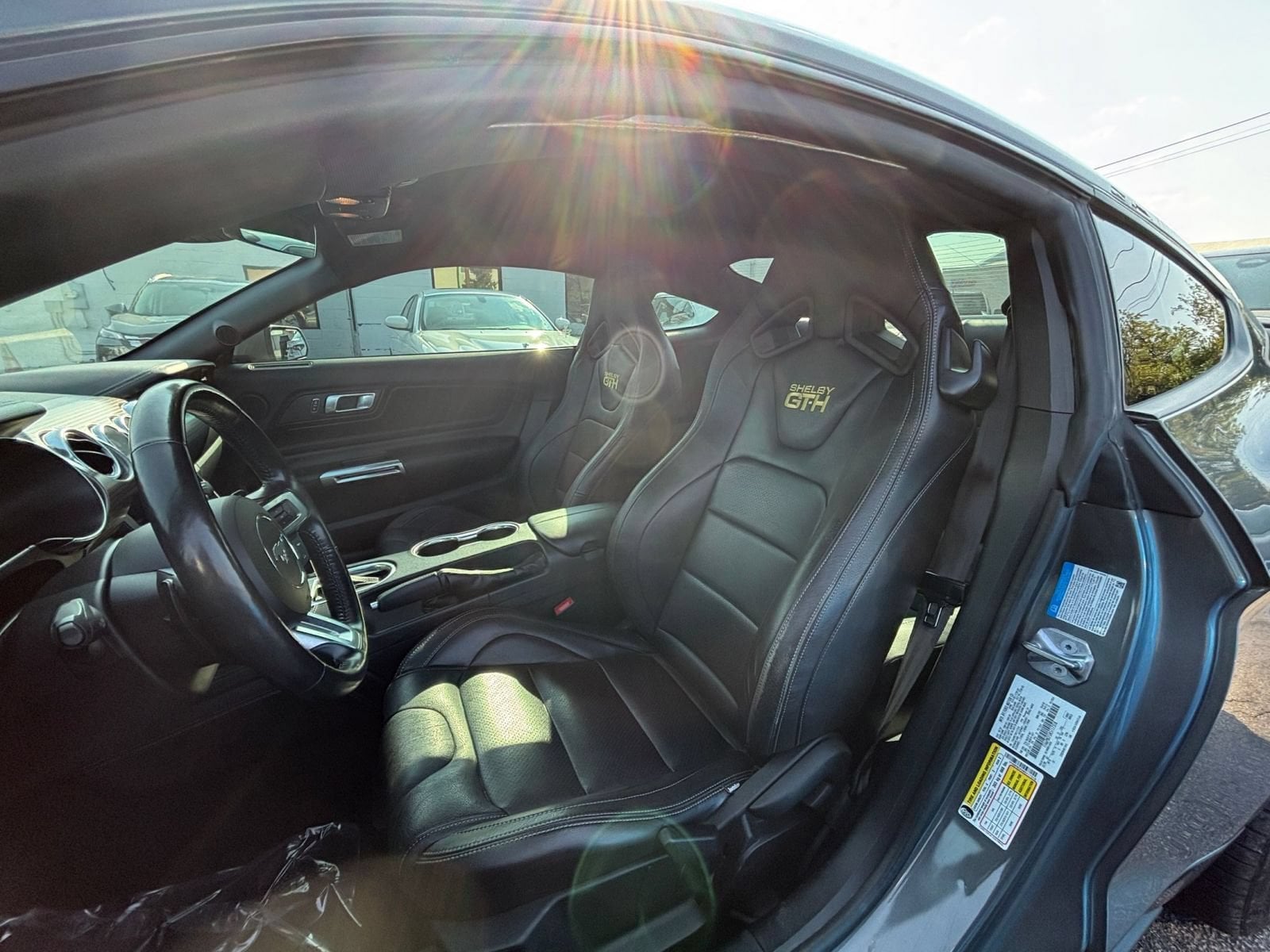 Thumbnail: 2022 Ford Mustang - 34