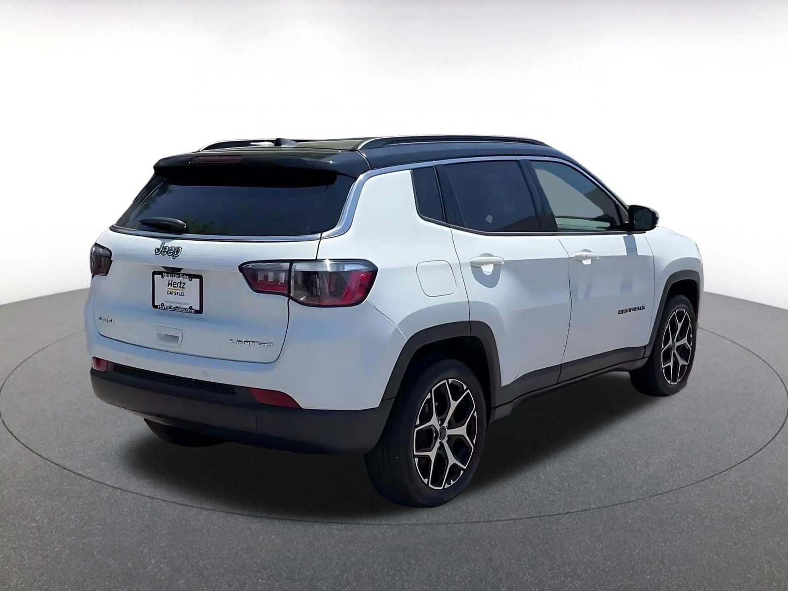 Thumbnail: 2025 Jeep Compass - 14