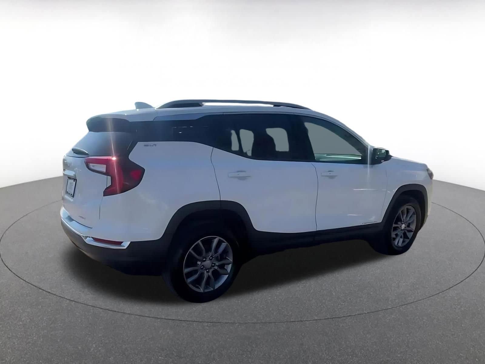 Thumbnail: 2024 GMC Terrain - 15