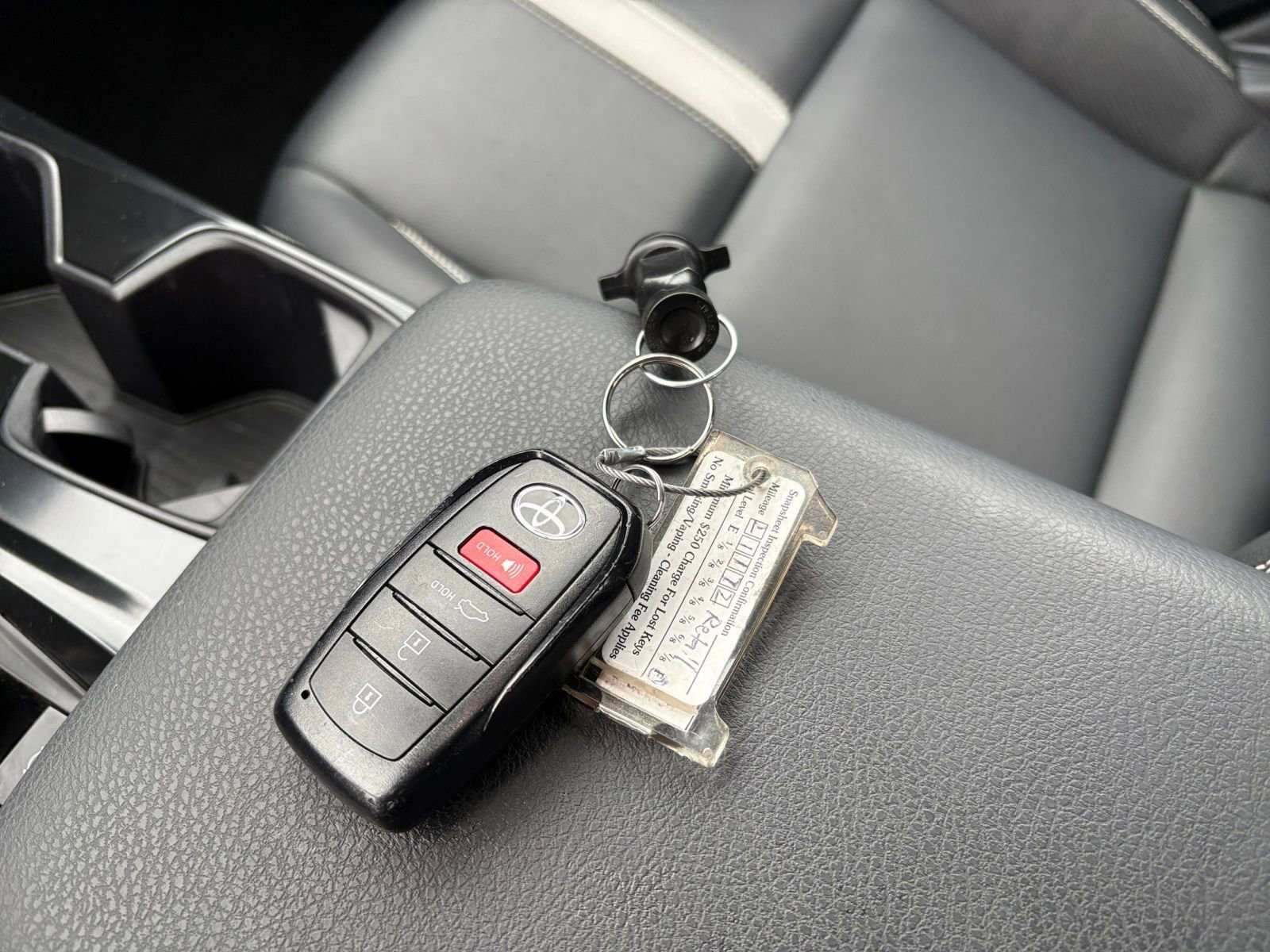 Thumbnail: 2025 Toyota Camry - 22