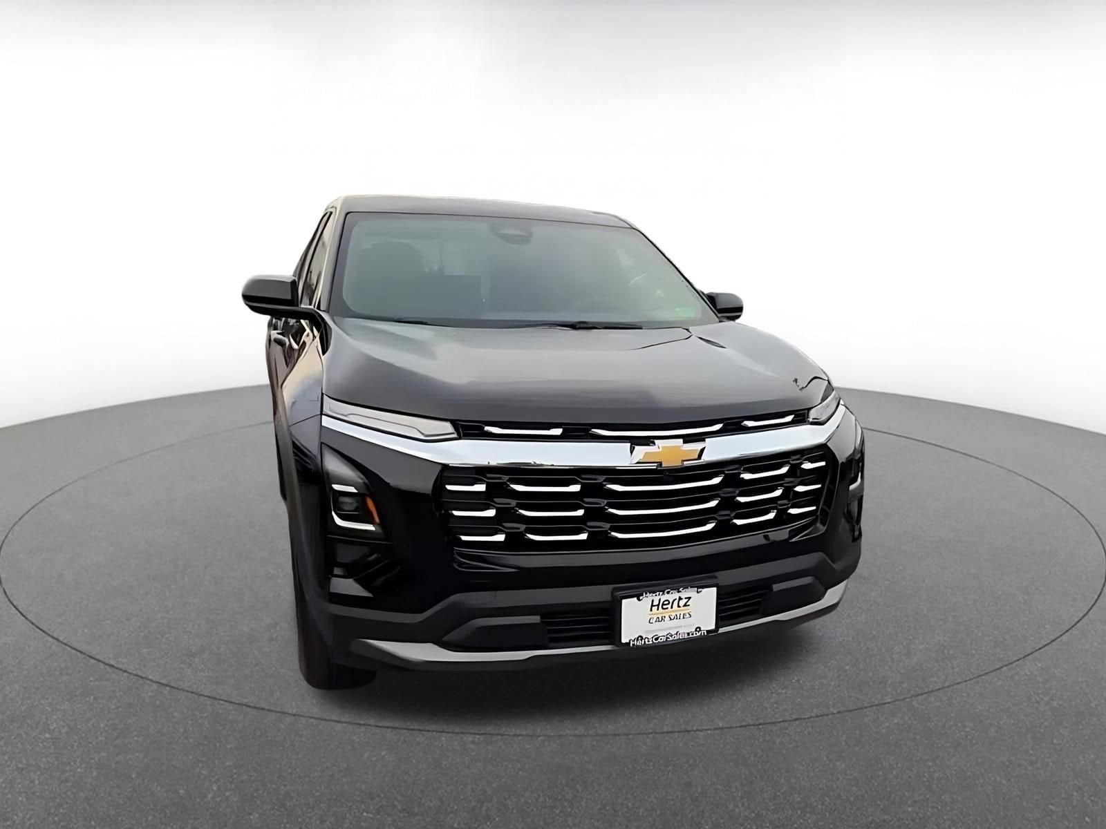 Thumbnail: 2025 Chevrolet Equinox - 3