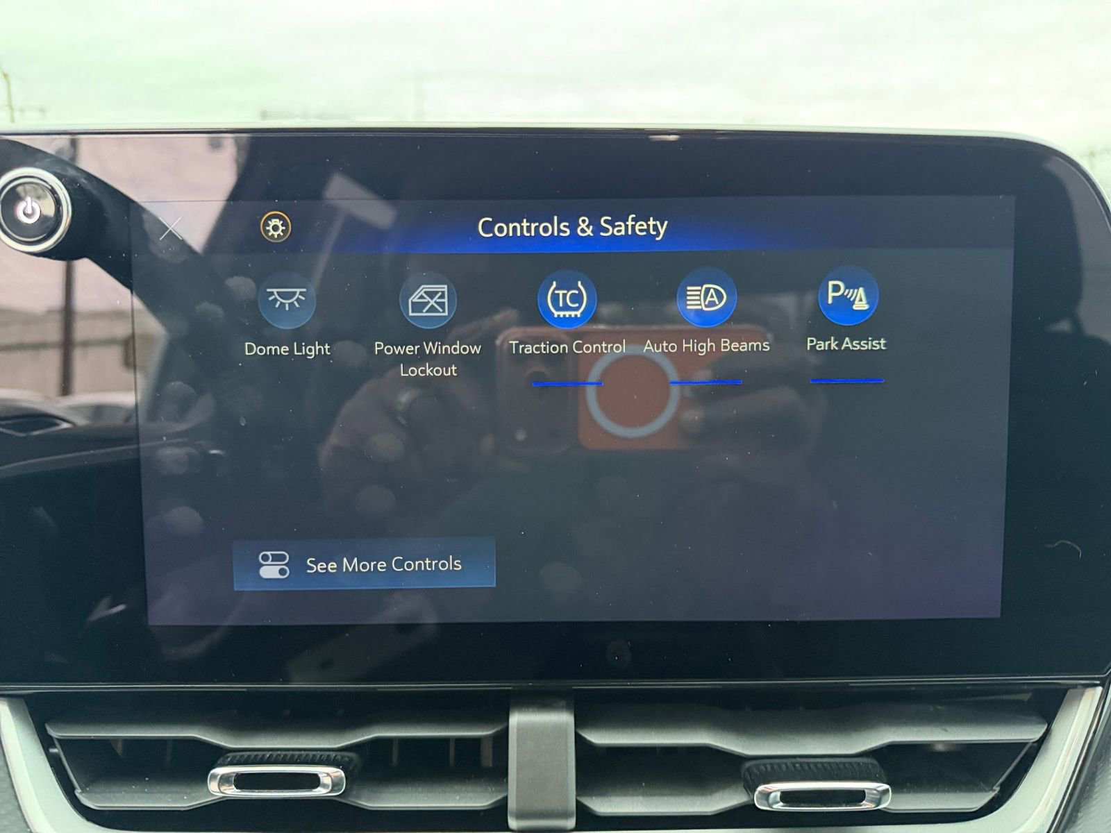 Thumbnail: 2025 Chevrolet Equinox - 21