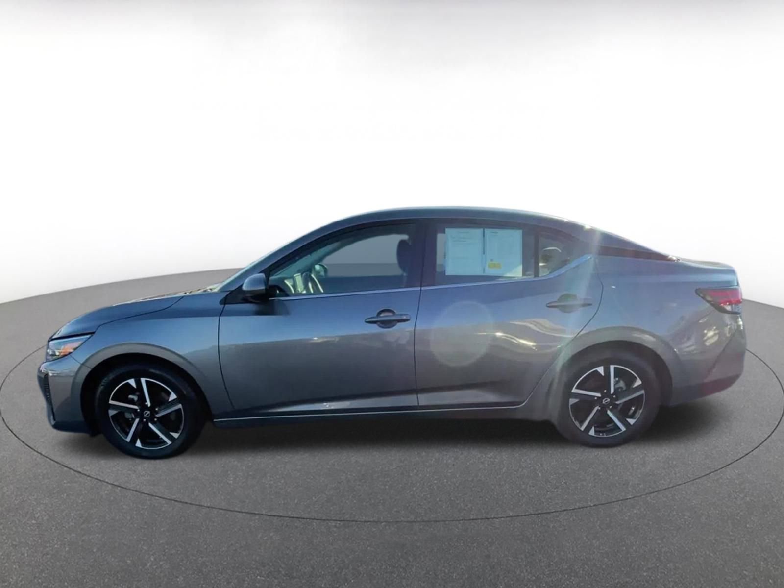 Thumbnail: 2024 Nissan Sentra - 9