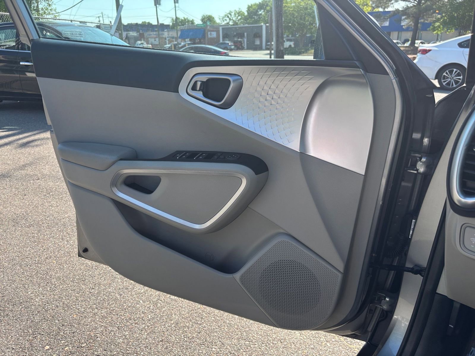 Thumbnail: 2025 Kia Soul - 18