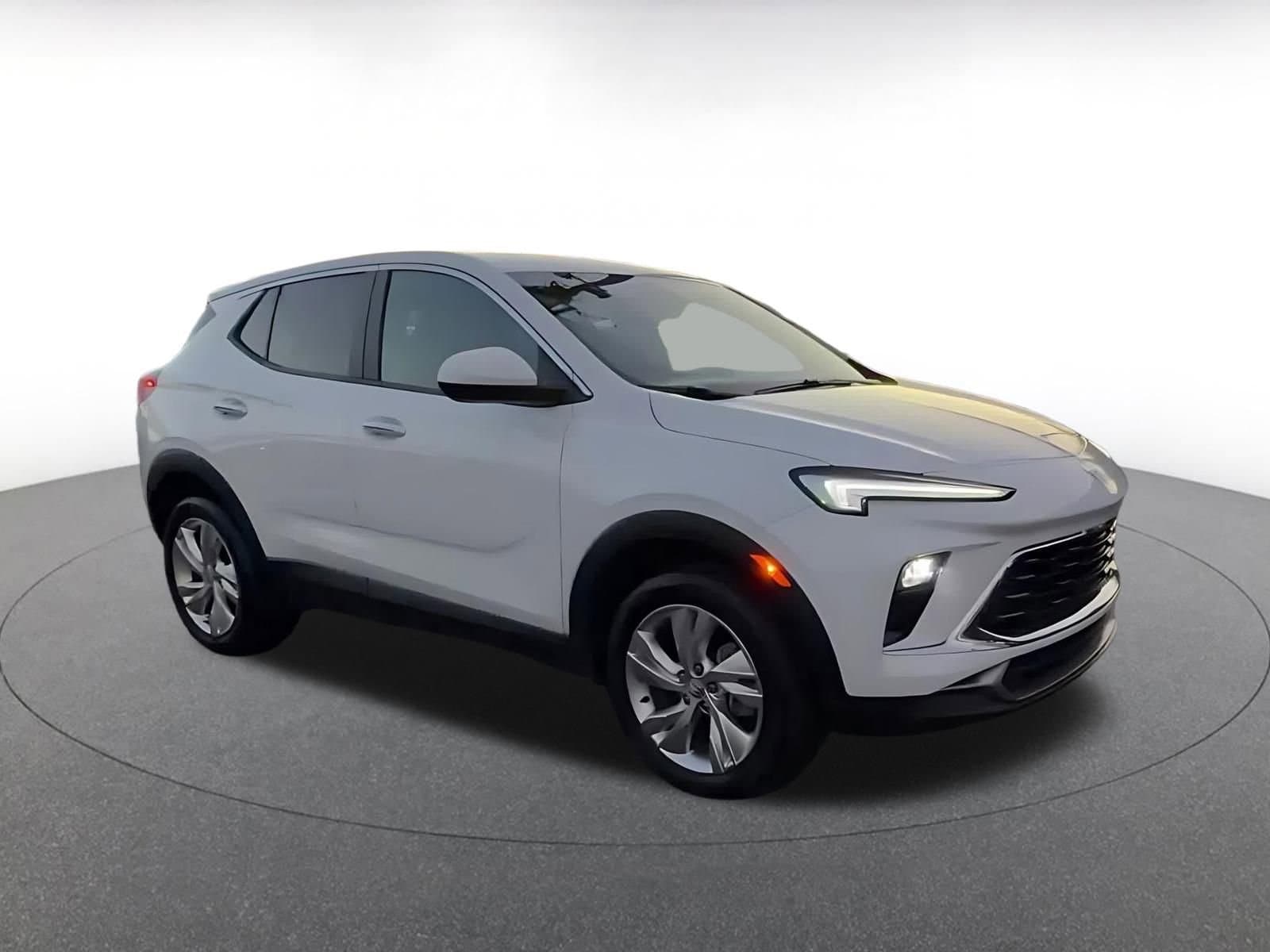 Thumbnail: 2025 Buick Encore GX - 2