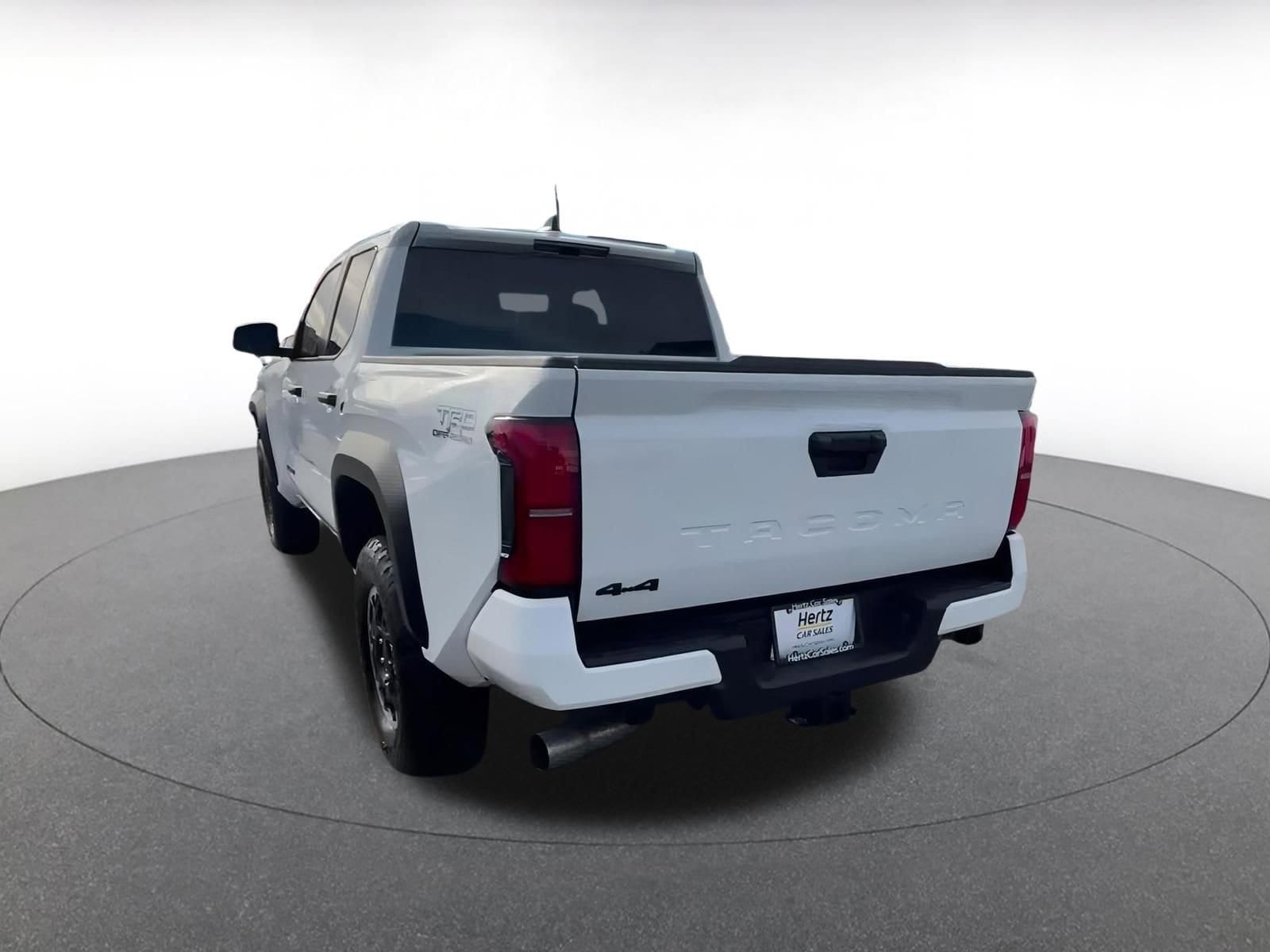 Thumbnail: 2025 Toyota Tacoma - 11