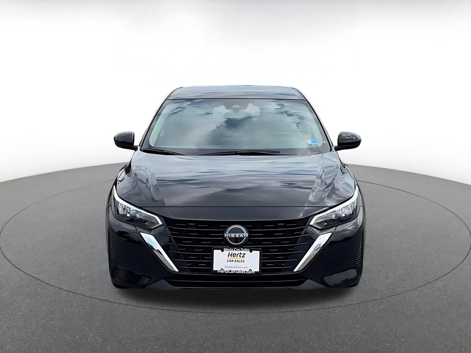 Thumbnail: 2025 Nissan Sentra - 4