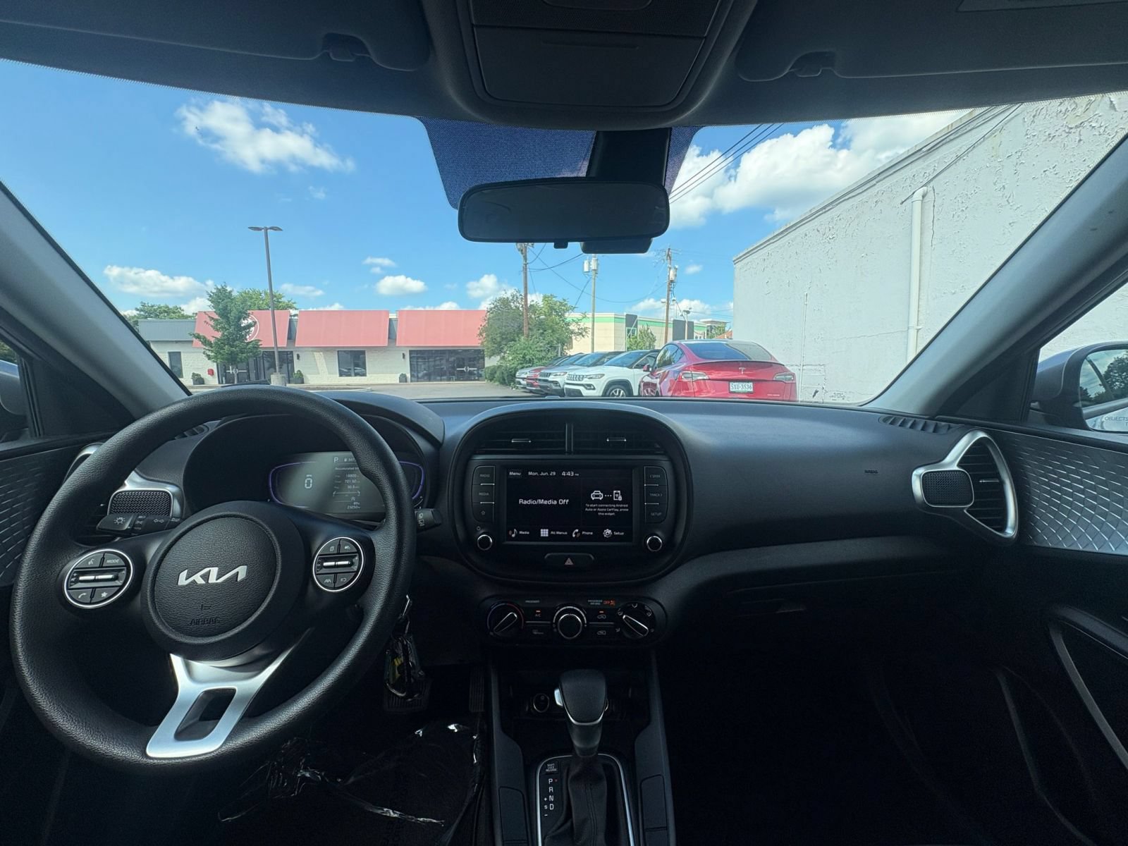 Thumbnail: 2025 Kia Soul - 31