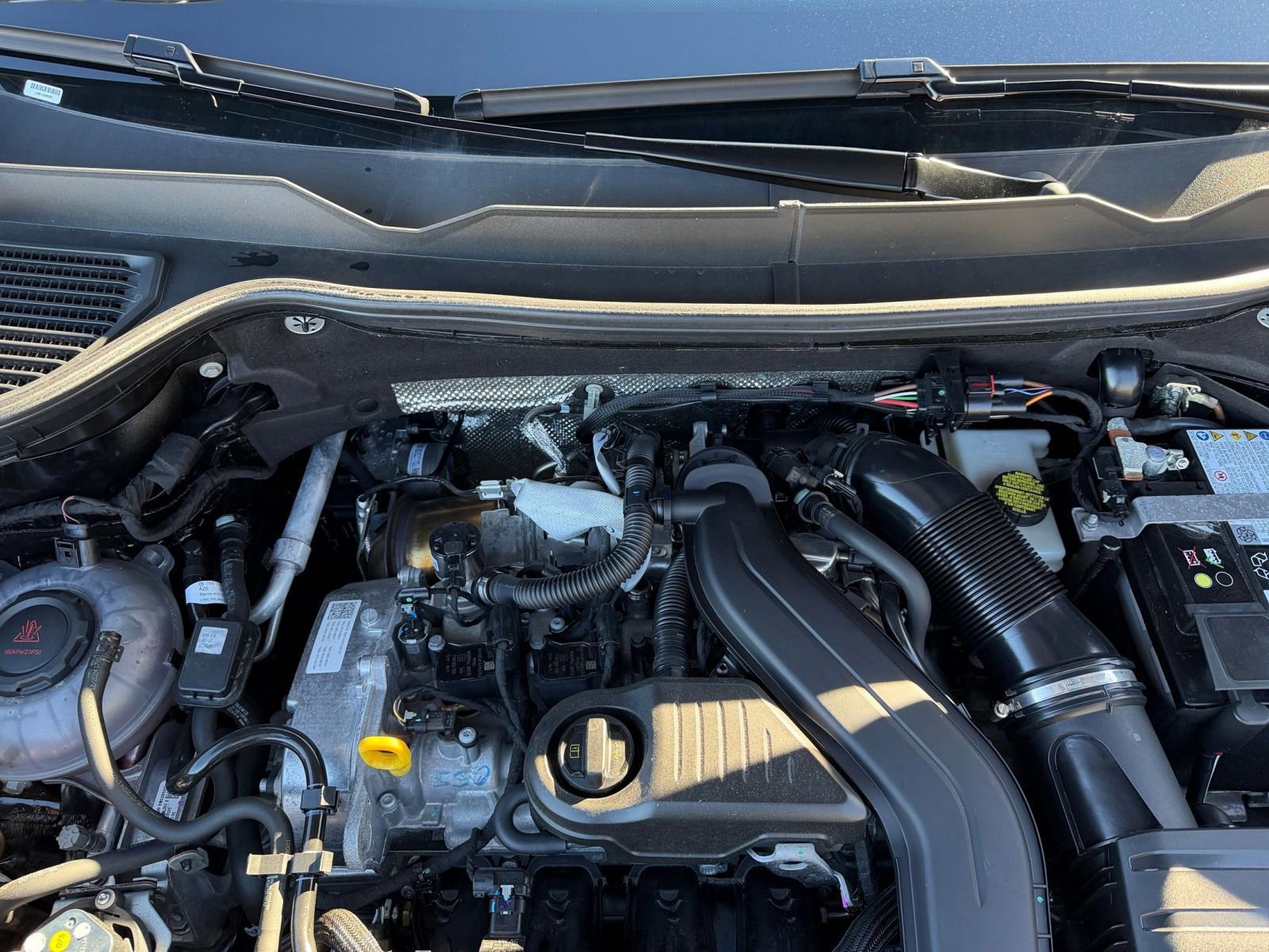 Thumbnail: 2025 Volkswagen Taos - 32