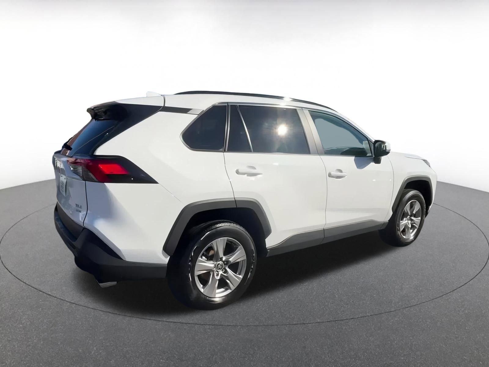 Thumbnail: 2025 Toyota RAV4 - 15