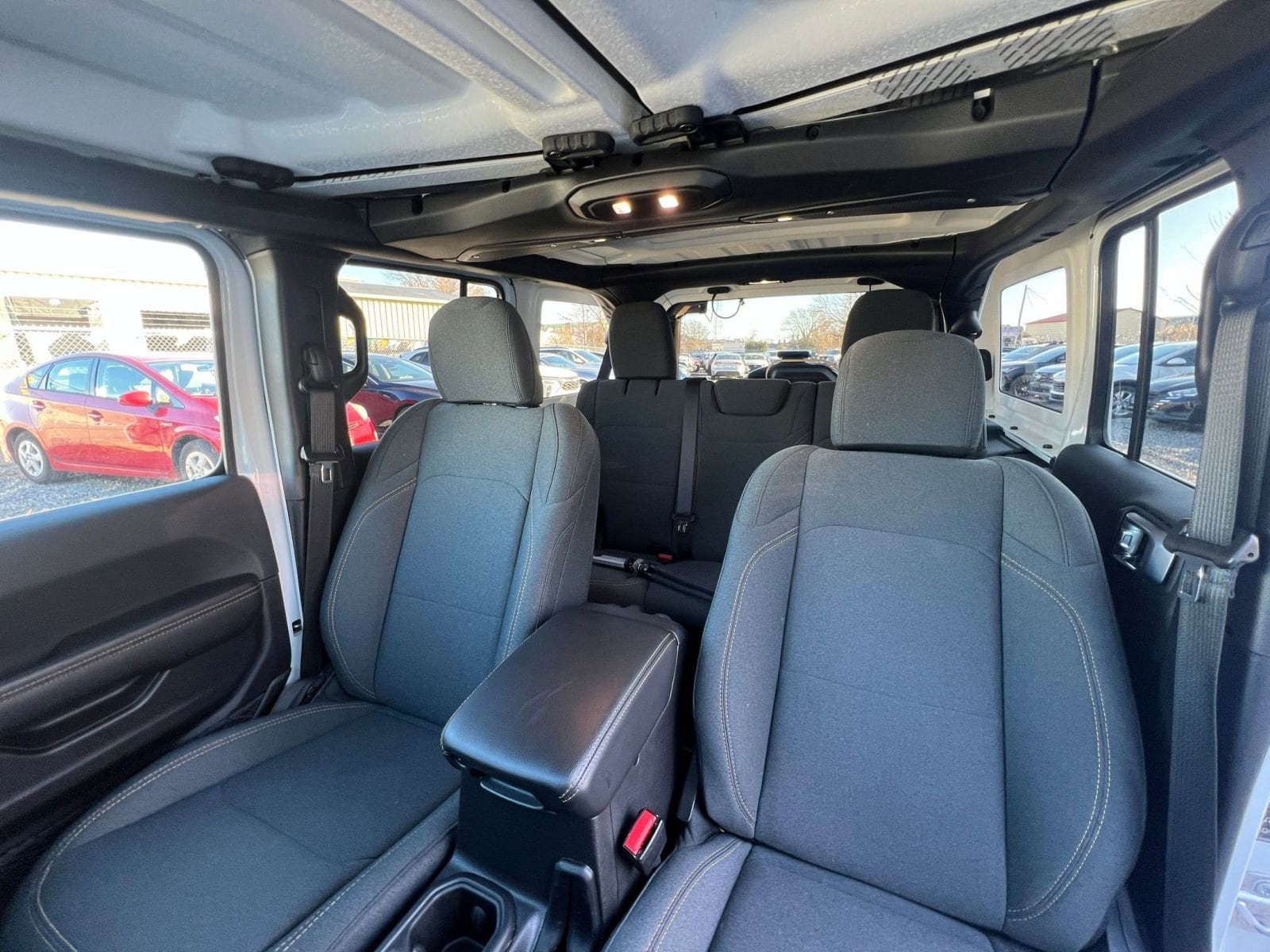 Thumbnail: 2025 Jeep Wrangler - 35