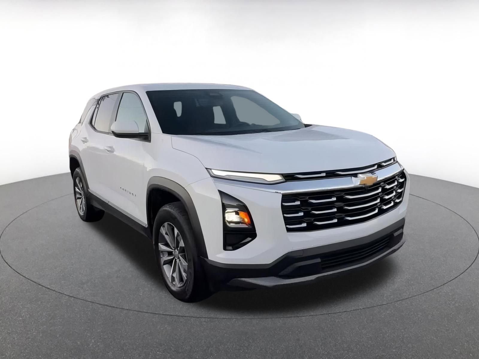 Thumbnail: 2025 Chevrolet Equinox - 3