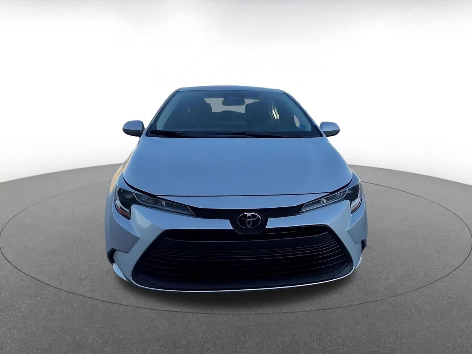 Thumbnail: 2025 Toyota Corolla - 4
