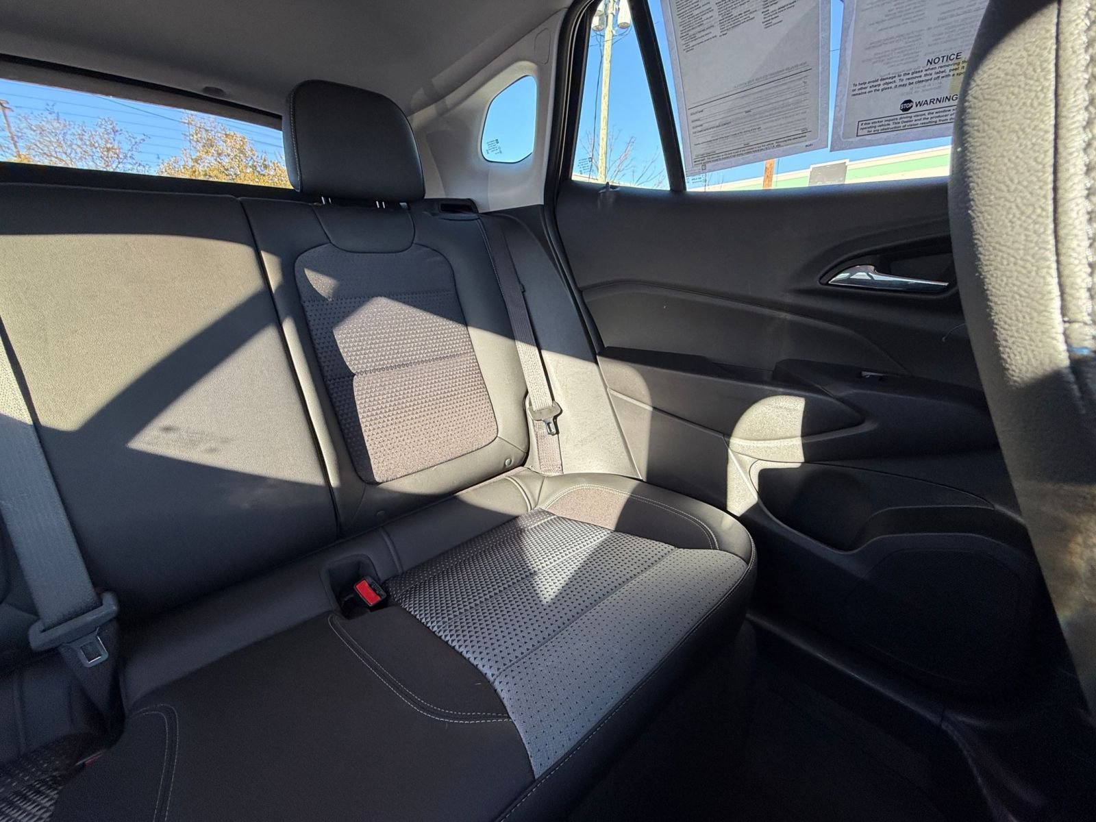 Thumbnail: 2025 Chevrolet Trax - 35