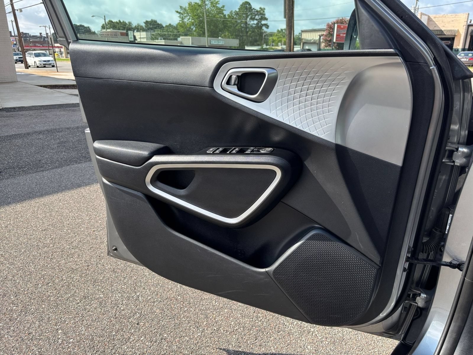 Thumbnail: 2025 Kia Soul - 18