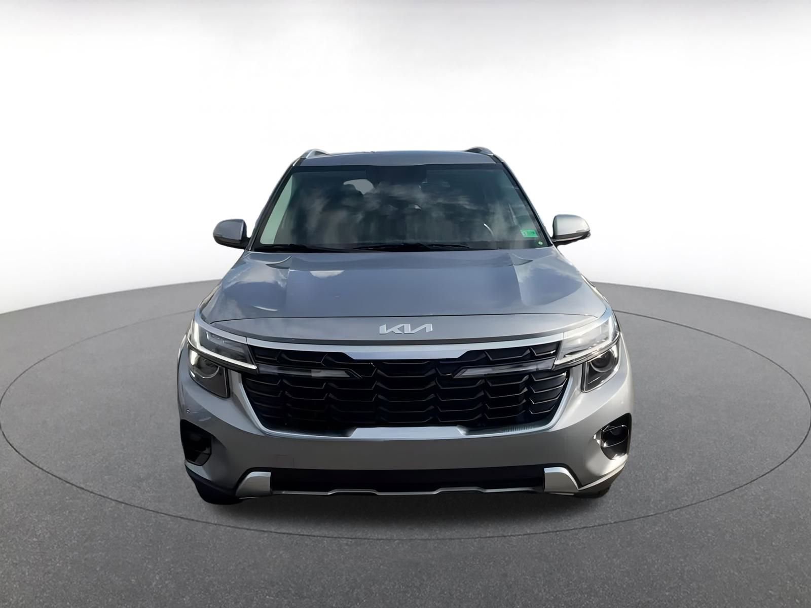 Thumbnail: 2025 Kia Seltos - 4