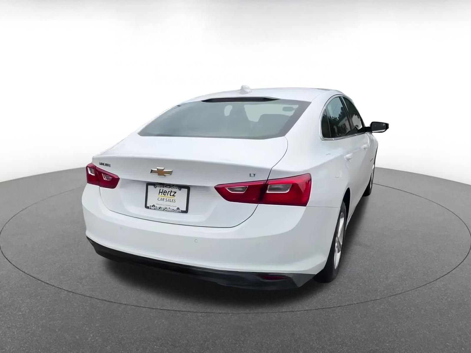 Thumbnail: 2024 Chevrolet Malibu - 15