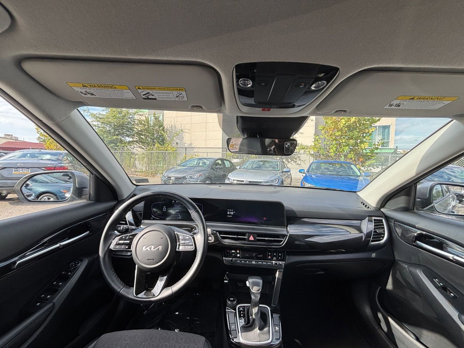 Thumbnail: 2025 Kia Seltos - 32