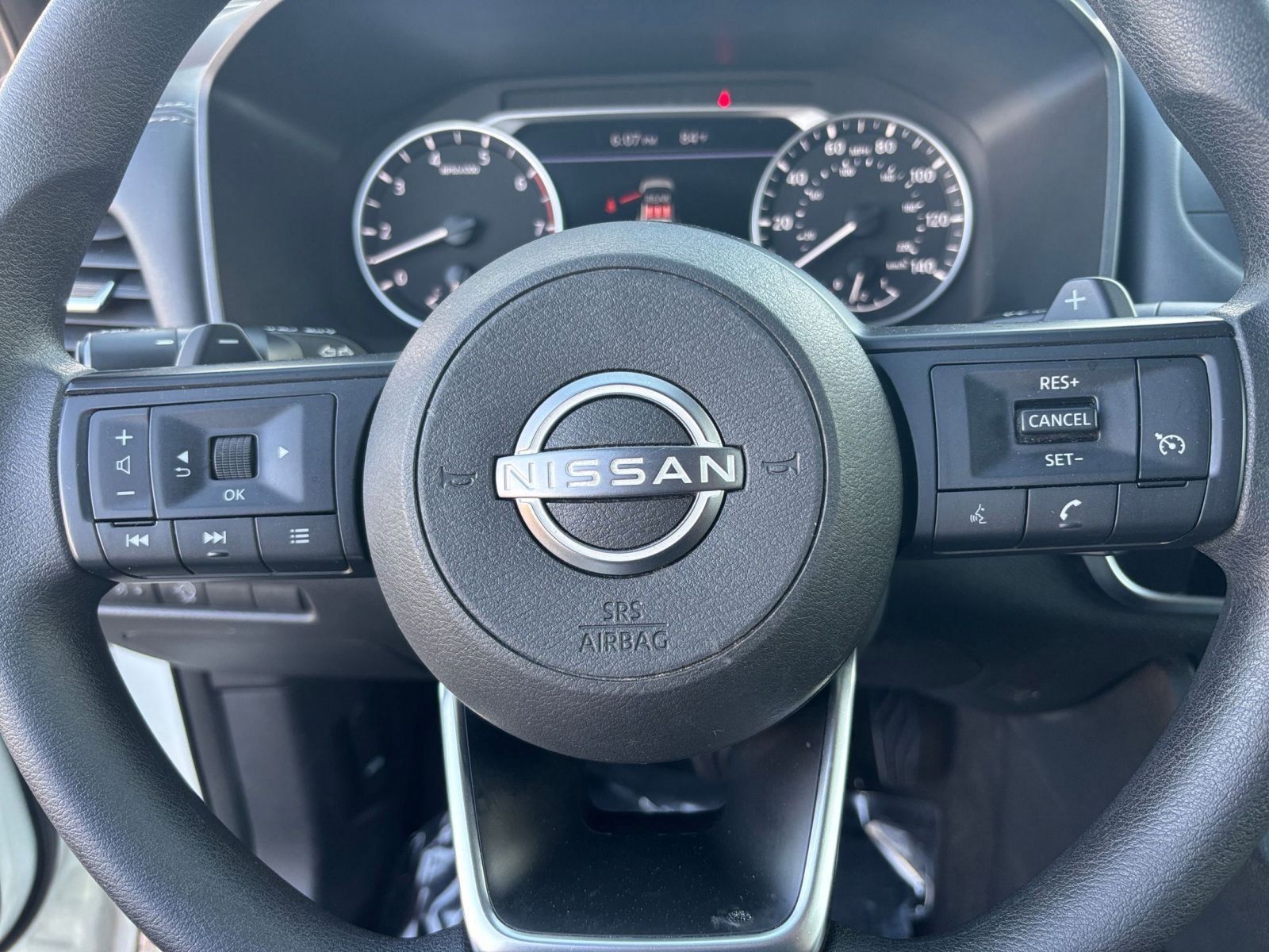 Thumbnail: 2023 Nissan Rogue - 27
