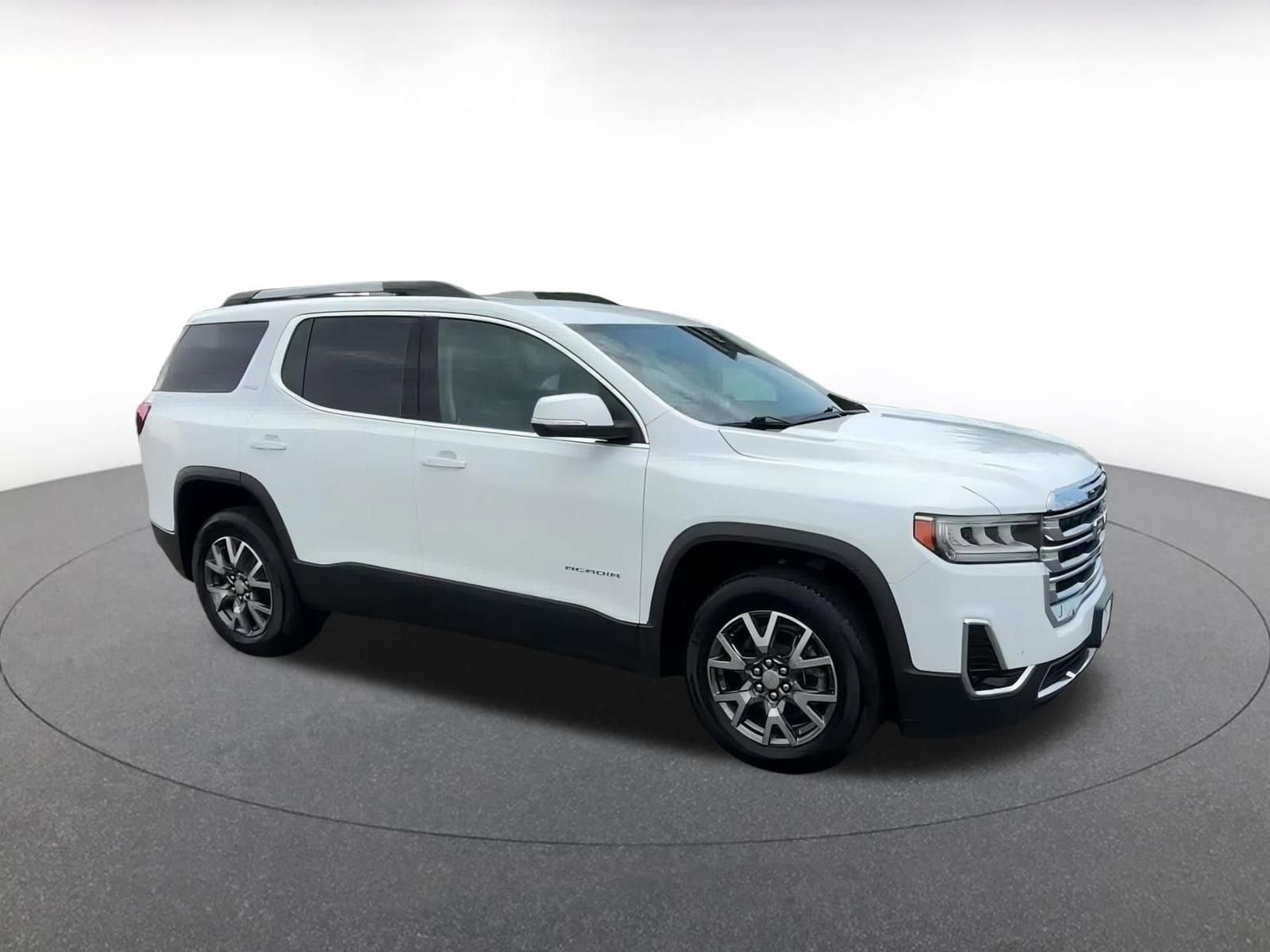 Thumbnail: 2023 GMC Acadia - 2