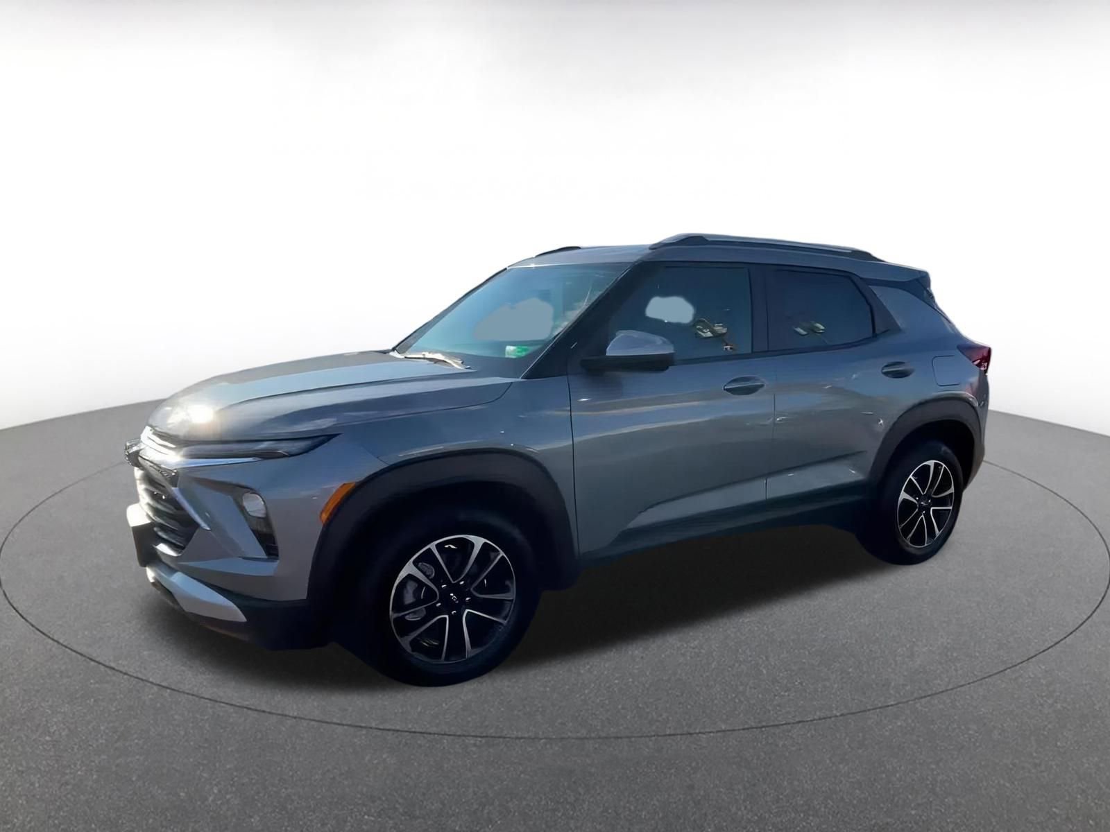 Thumbnail: 2025 Chevrolet TrailBlazer - 8