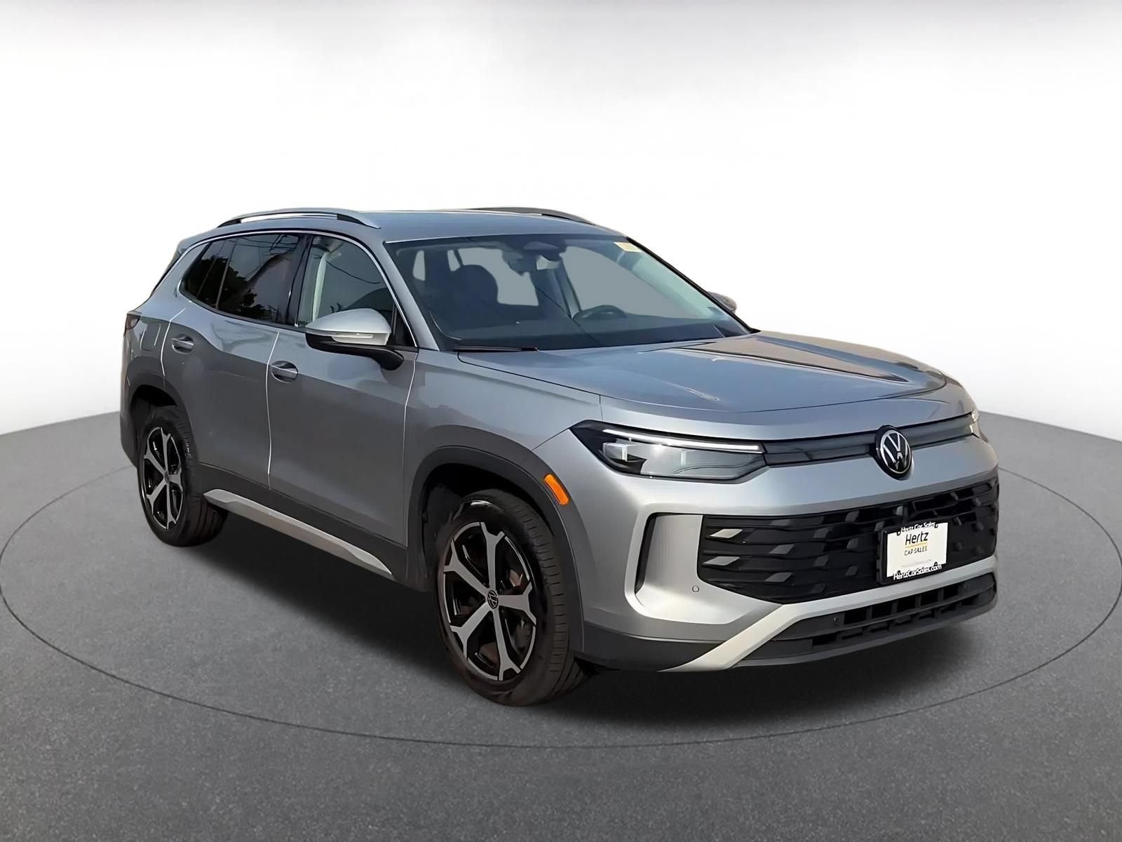 Thumbnail: 2026 Volkswagen Tiguan - 3